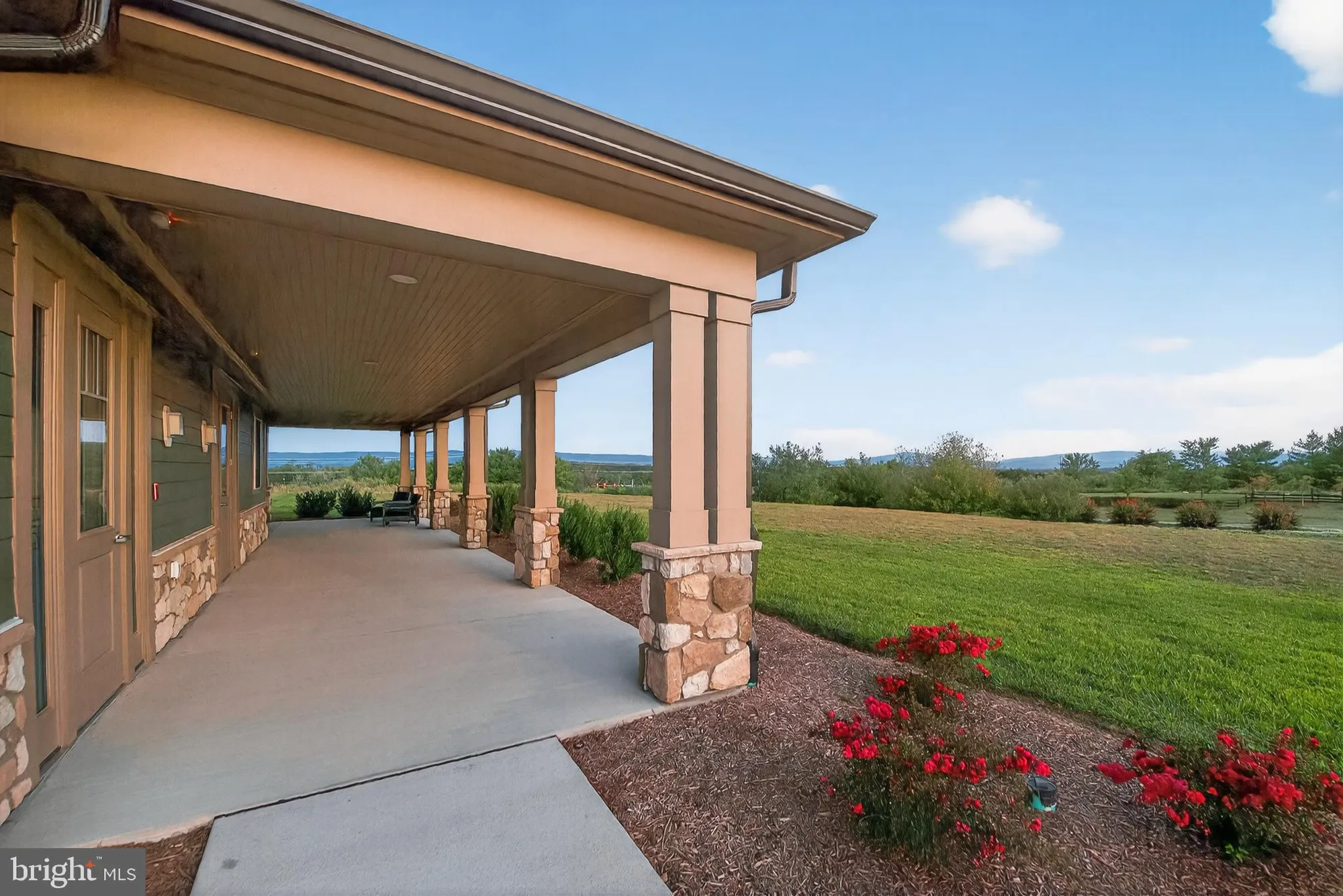 Property Slideshow image 4 of 32 | 153 leather flower dr, Lake Frederick, VA, 22630