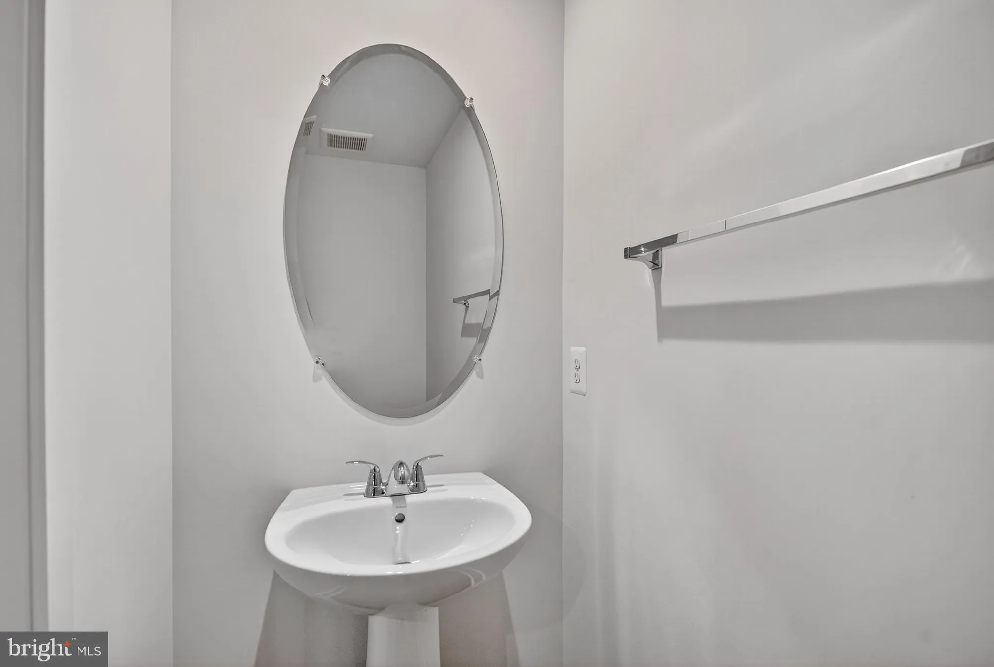 Property Slideshow image 12 of 32 | 153 leather flower dr, Lake Frederick, VA, 22630