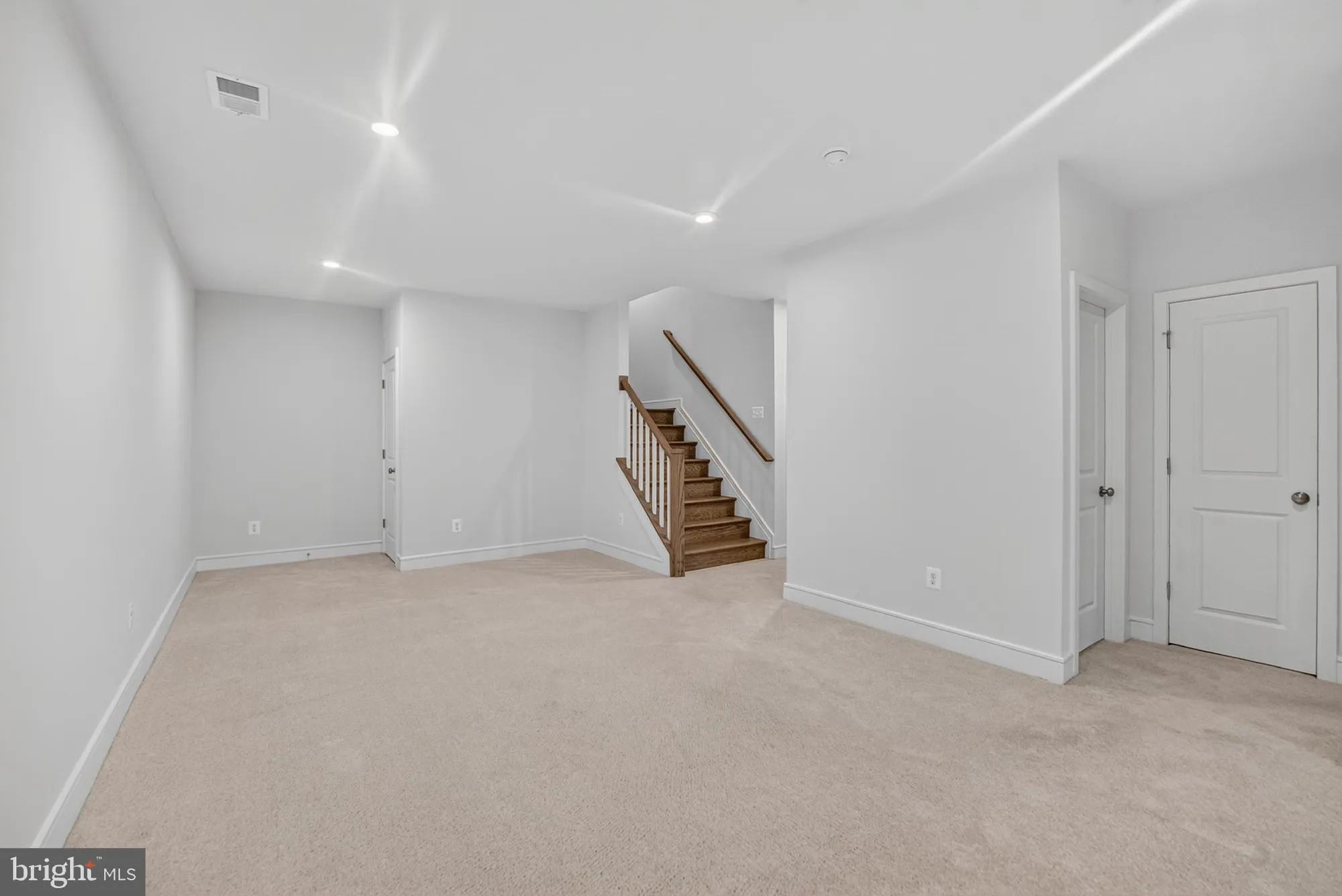 Property Slideshow image 26 of 32 | 153 leather flower dr, Lake Frederick, VA, 22630