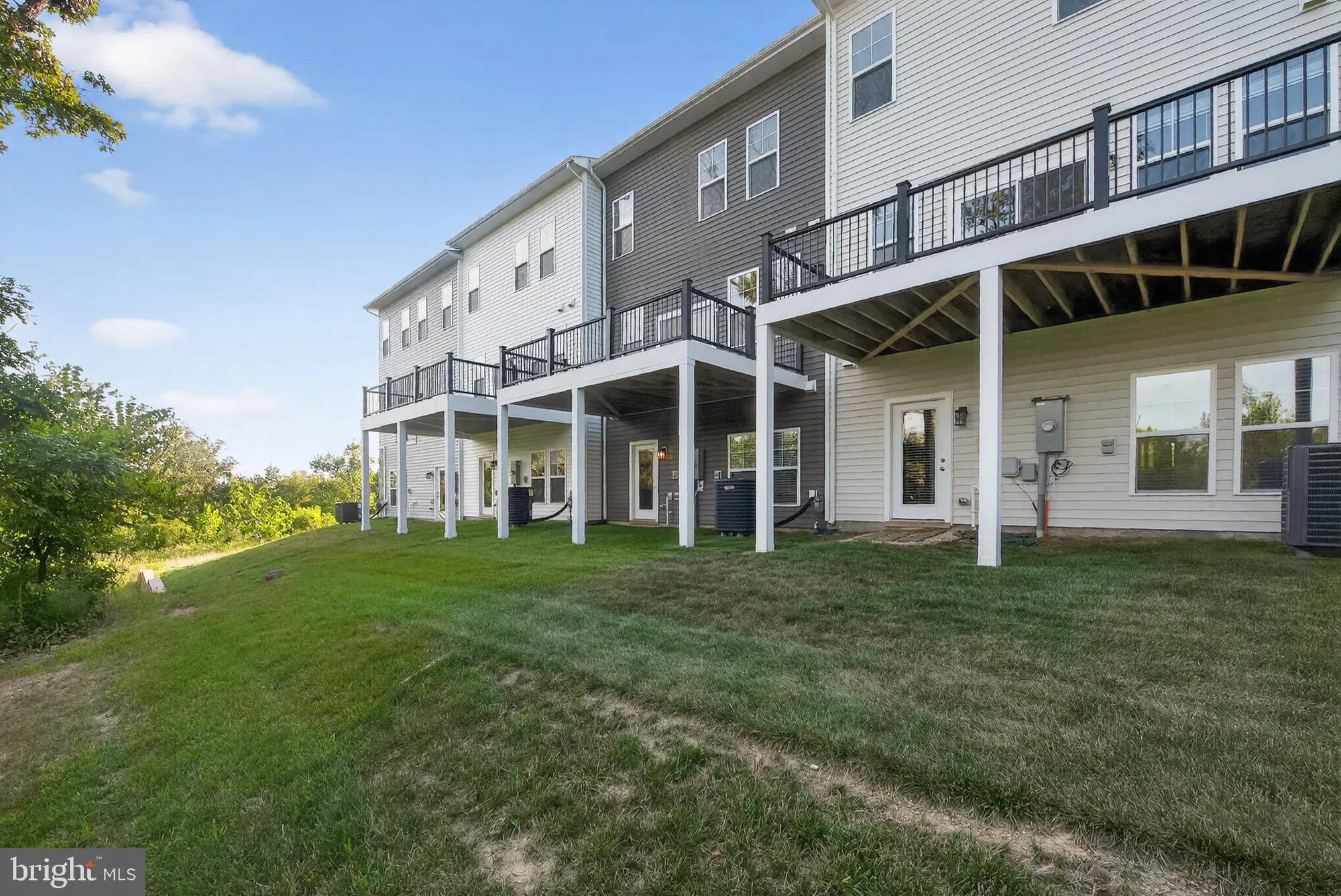 Property Slideshow image 29 of 32 | 153 leather flower dr, Lake Frederick, VA, 22630