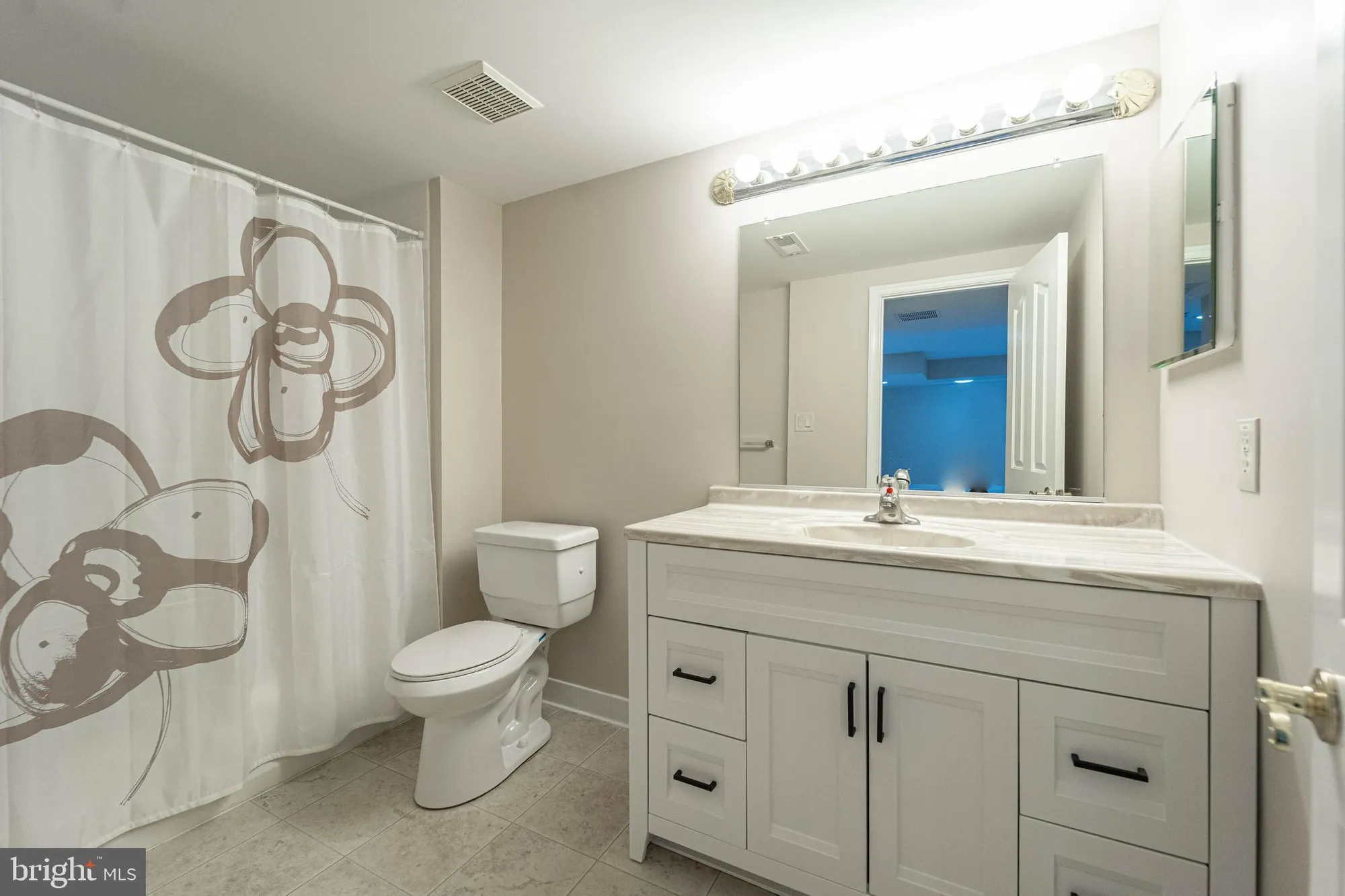 Property Slideshow image 48 of 51 | 8879 warm granite dr # 27, Columbia, MD, 21045