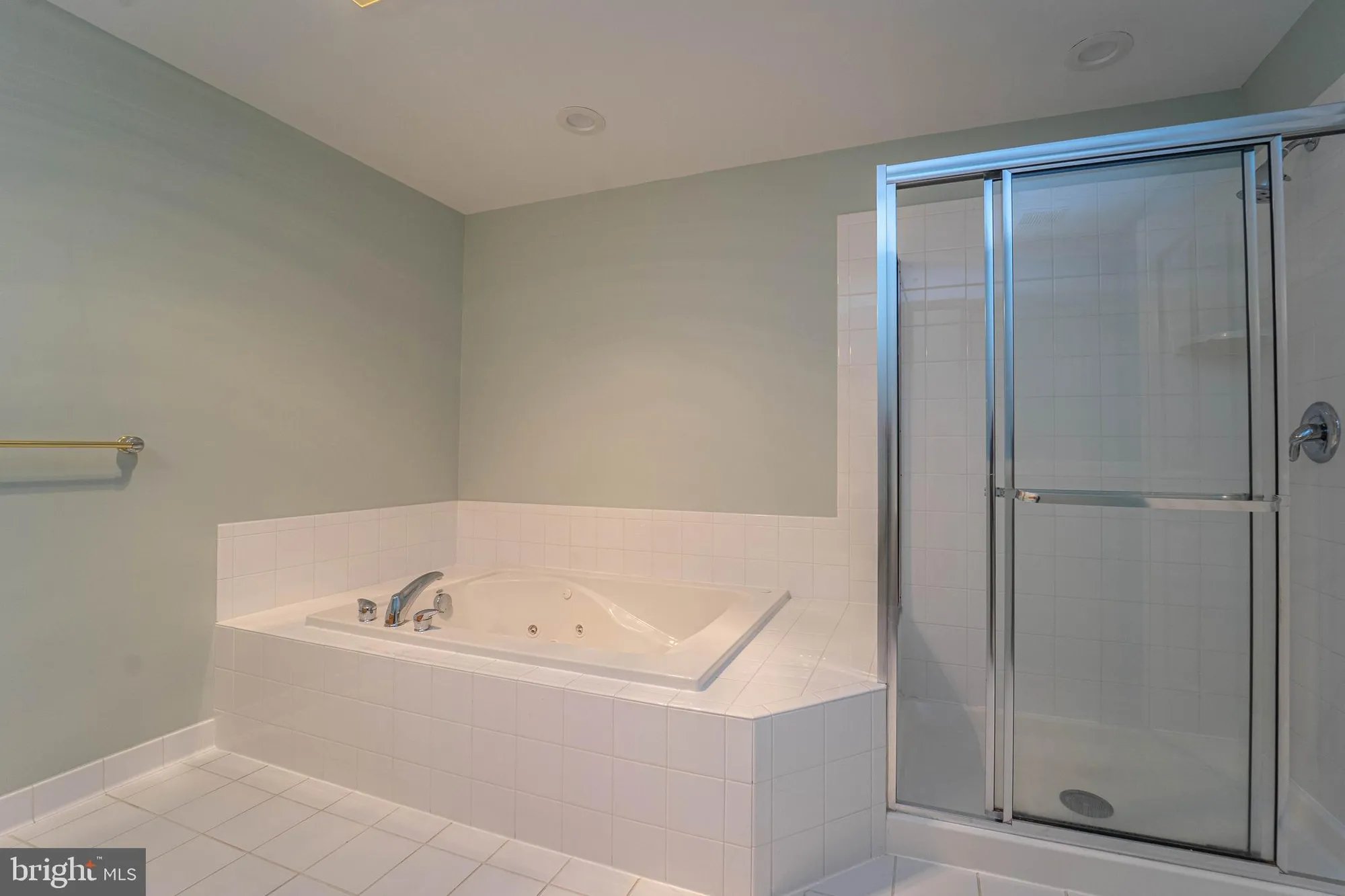 Property Slideshow image 40 of 51 | 8879 warm granite dr # 27, Columbia, MD, 21045