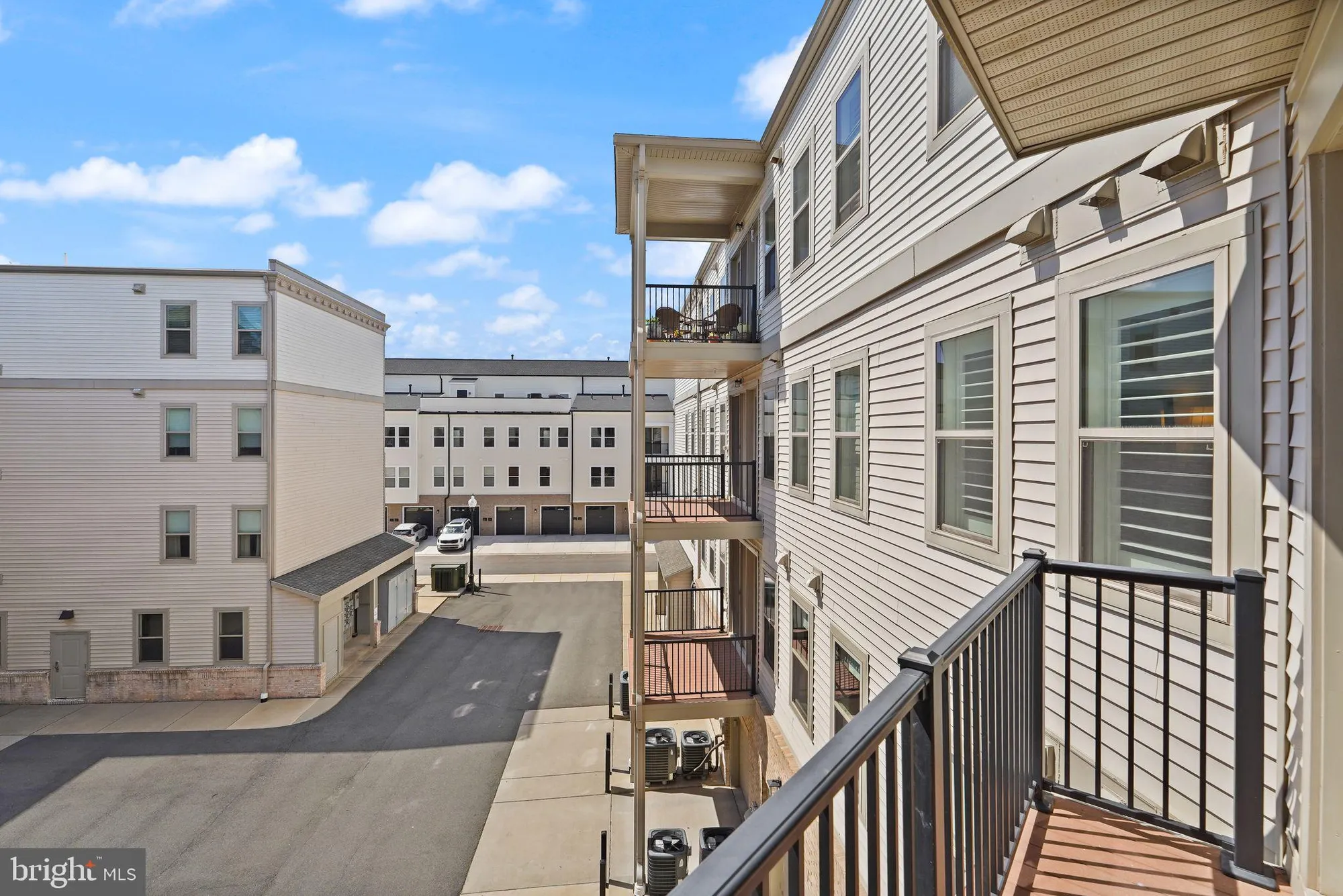 Property Slideshow image 18 of 30 | 23631 havelock walk ter 318, Ashburn, VA, 20148