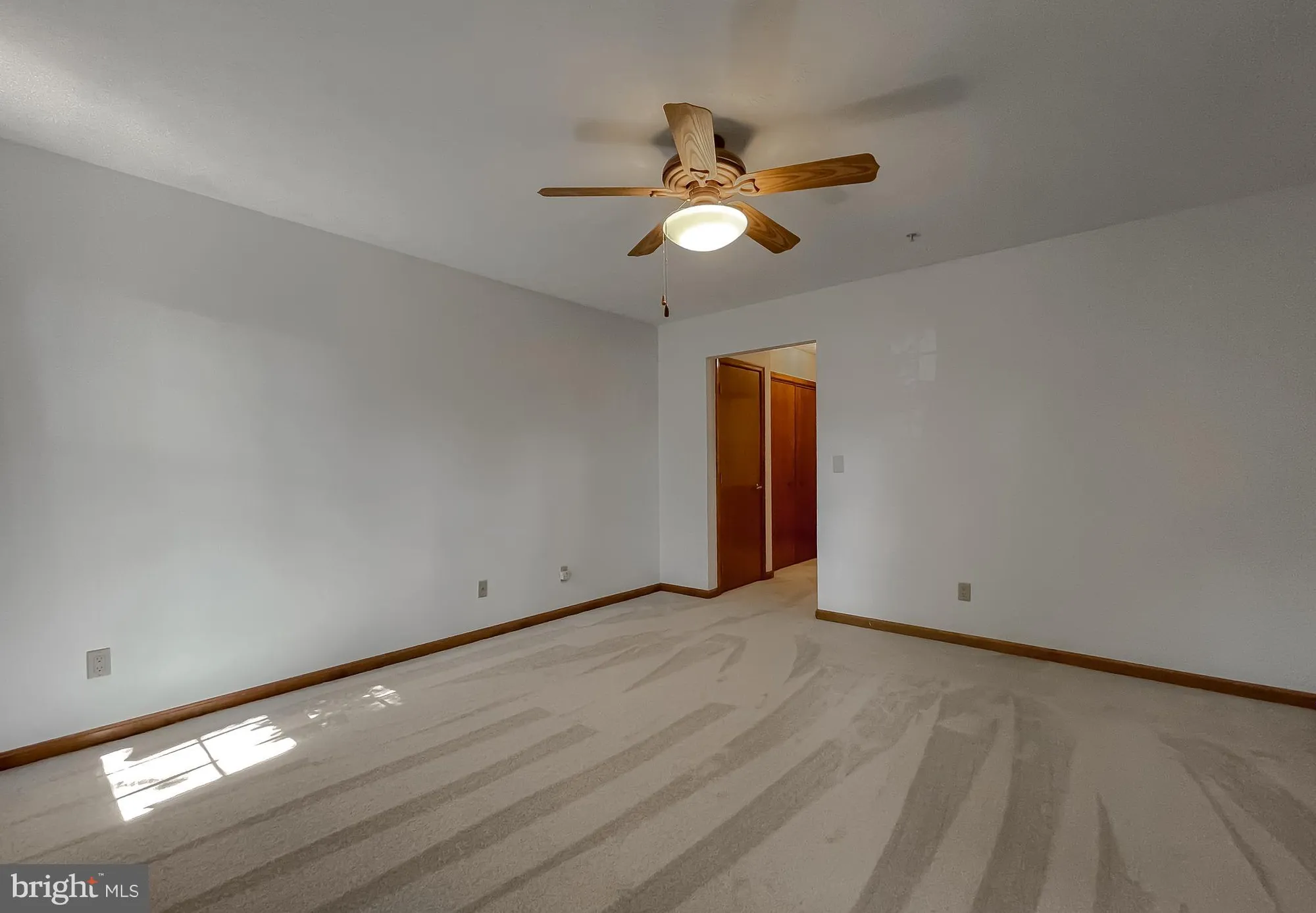 Property Slideshow image 23 of 42 | 44059 fieldstone way, California, MD, 20619