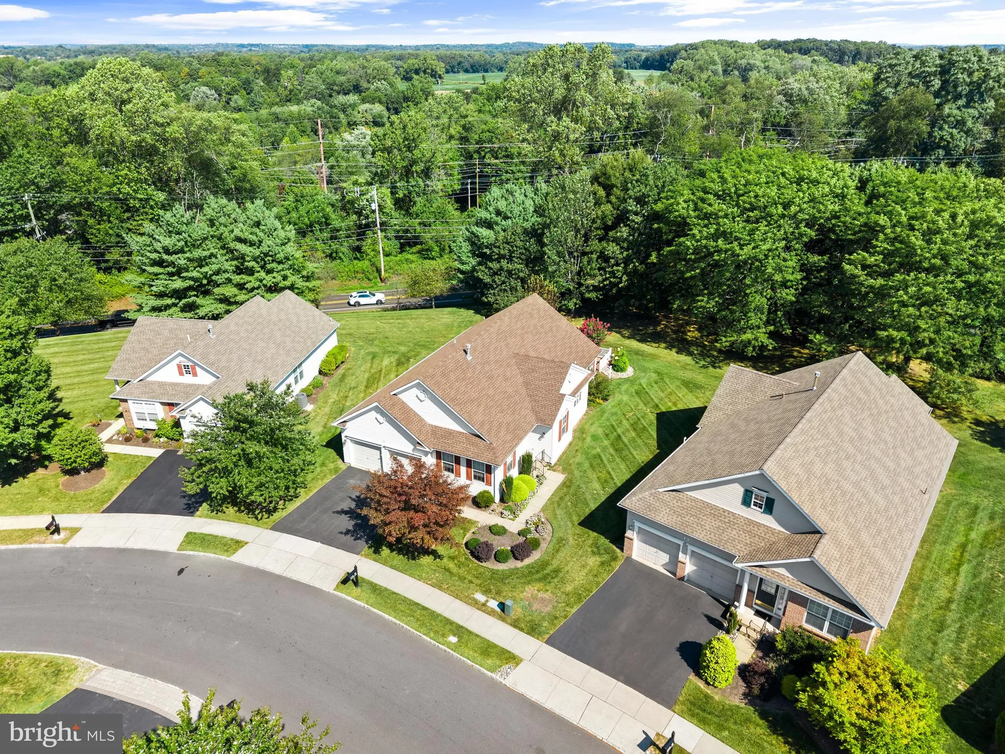Property Slideshow image 35 of 37 | 24 tupelo ln, Langhorne, PA, 19047