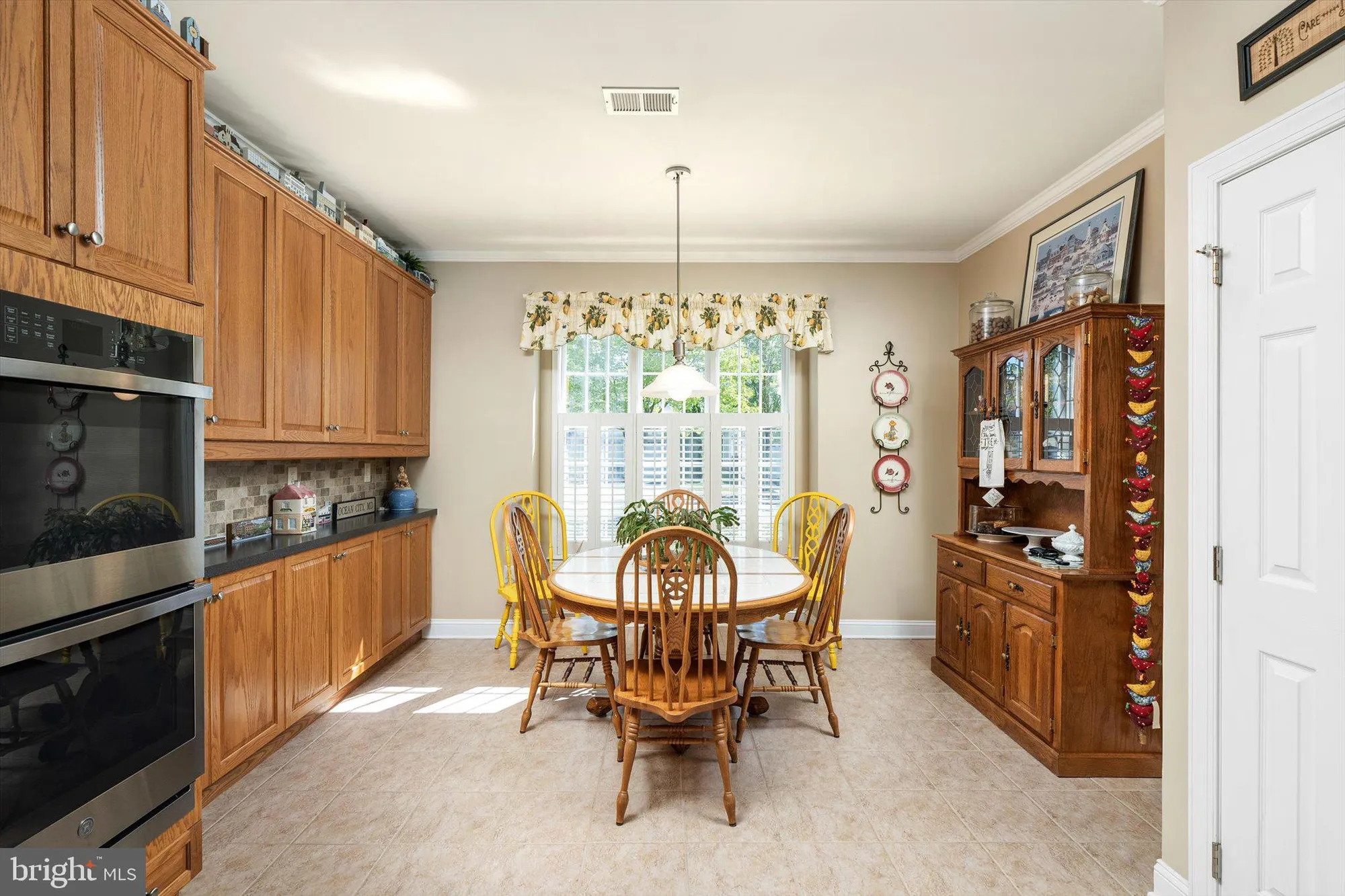 Property Slideshow image 21 of 47 | 118 monte carlo dr, Hamilton, NJ, 08691