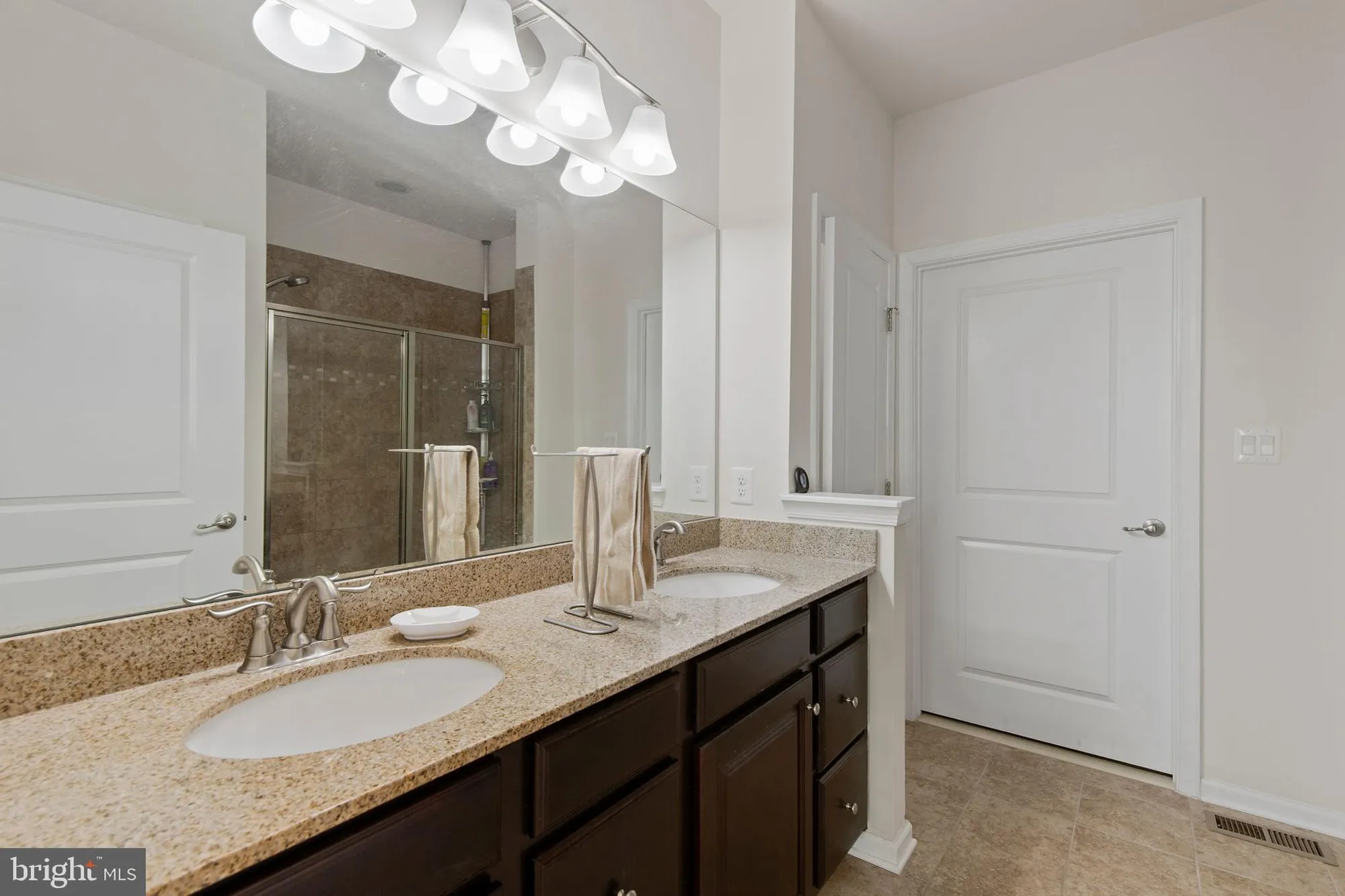 Property Slideshow image 17 of 41 | 371 tufton cir, Fallston, MD, 21047