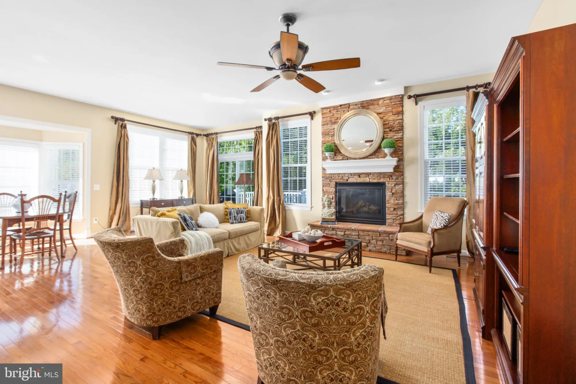 Property Slideshow image 2 of 55 | 6303 w dranesville dr, Fredericksburg, VA, 22407