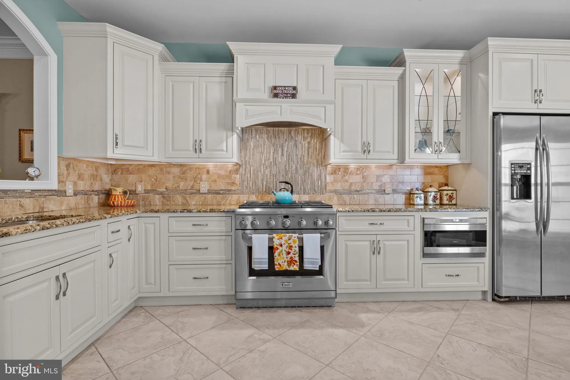 Property Slideshow image 4 of 40 | 38 mcconkey dr, Washington Crossing, PA, 18977