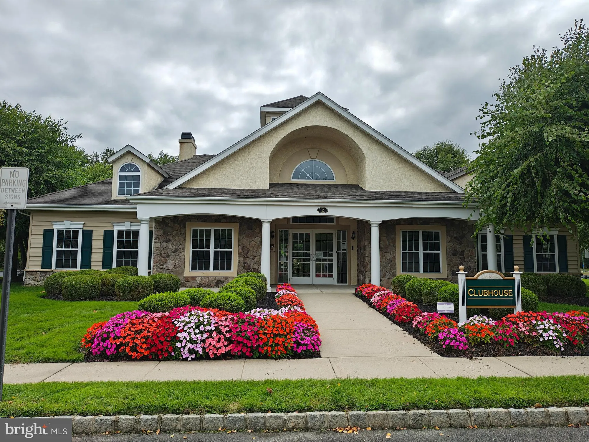 Property Slideshow image 50 of 57 | 4 woodcrest ct, Berlin, NJ, 08009