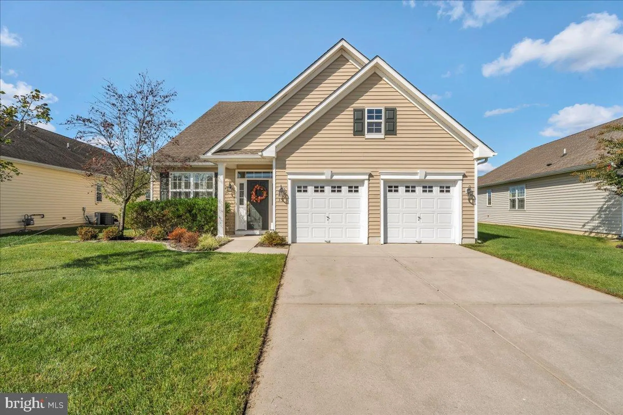 Property Slideshow image 2 of 36 | 35 w dehart ave, Clayton, NJ, 08312