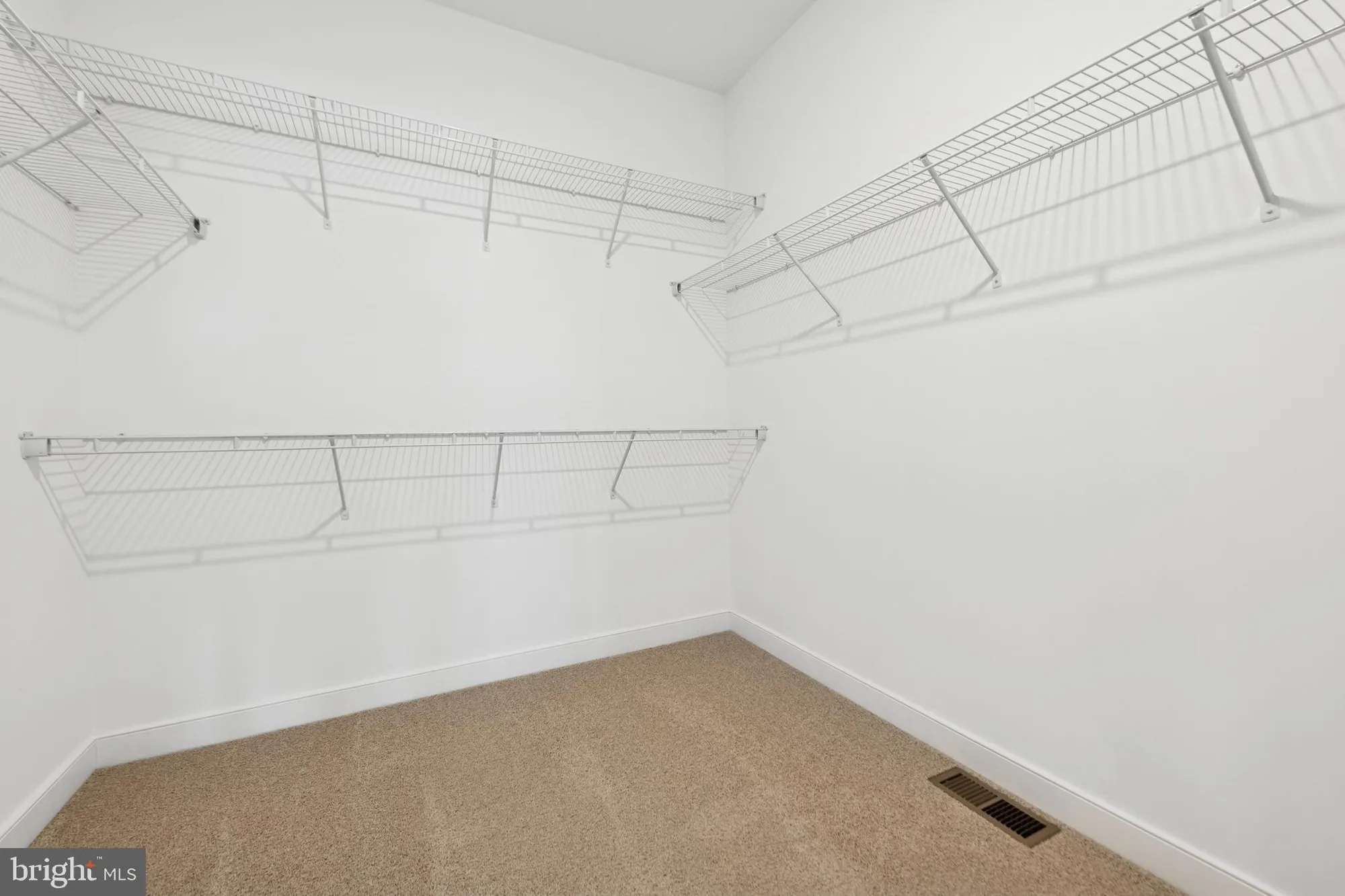 Property Slideshow image 22 of 54 | 519 warbler way, Chester, MD, 21619