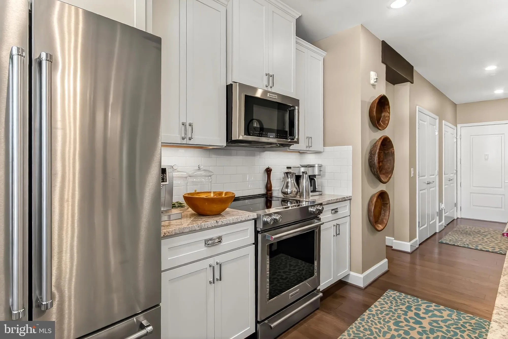 Property Slideshow image 20 of 66 | 2960 vaden dr # 2-103, Fairfax, VA, 22031