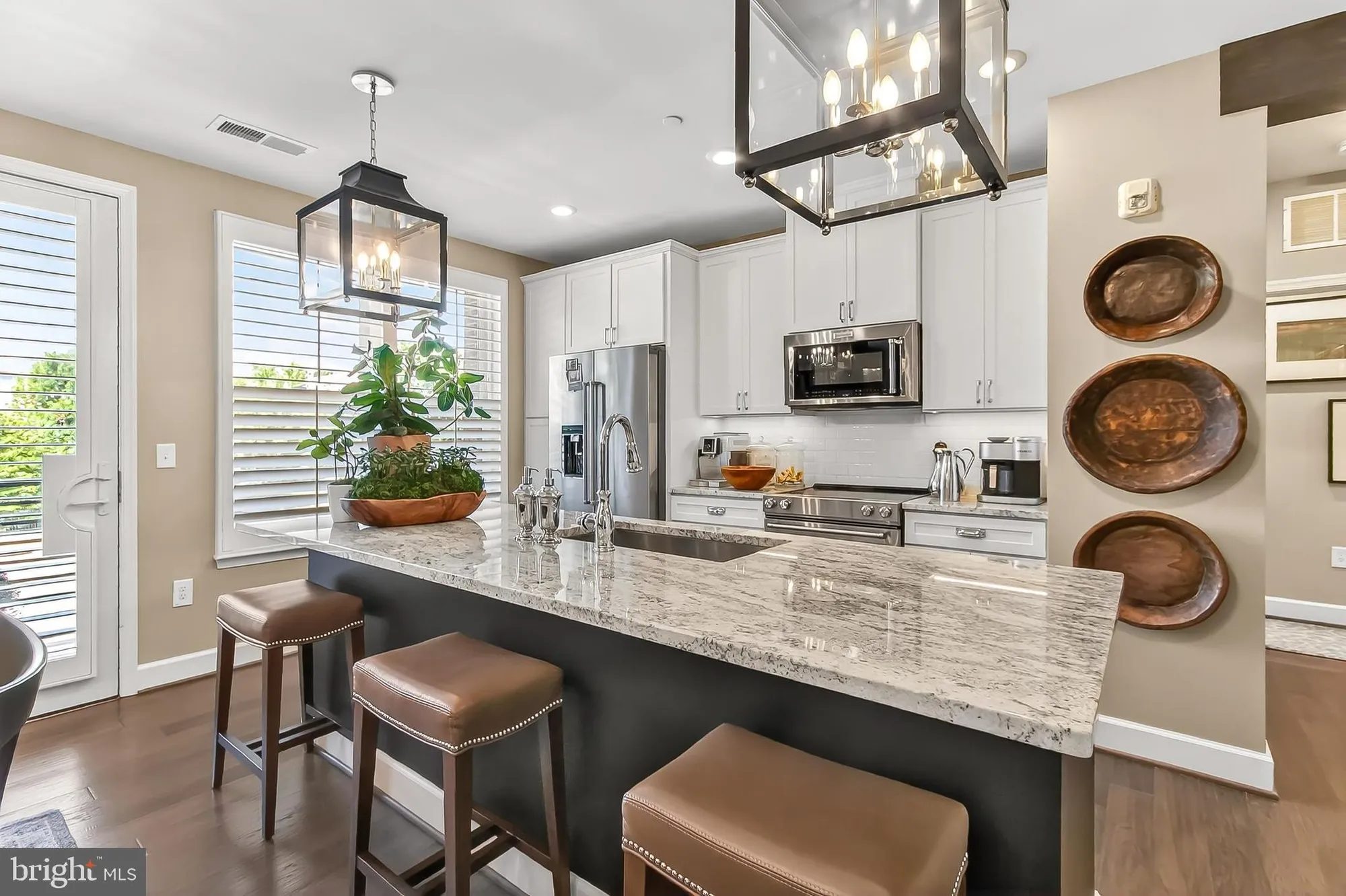 Property Slideshow image 21 of 66 | 2960 vaden dr # 2-103, Fairfax, VA, 22031