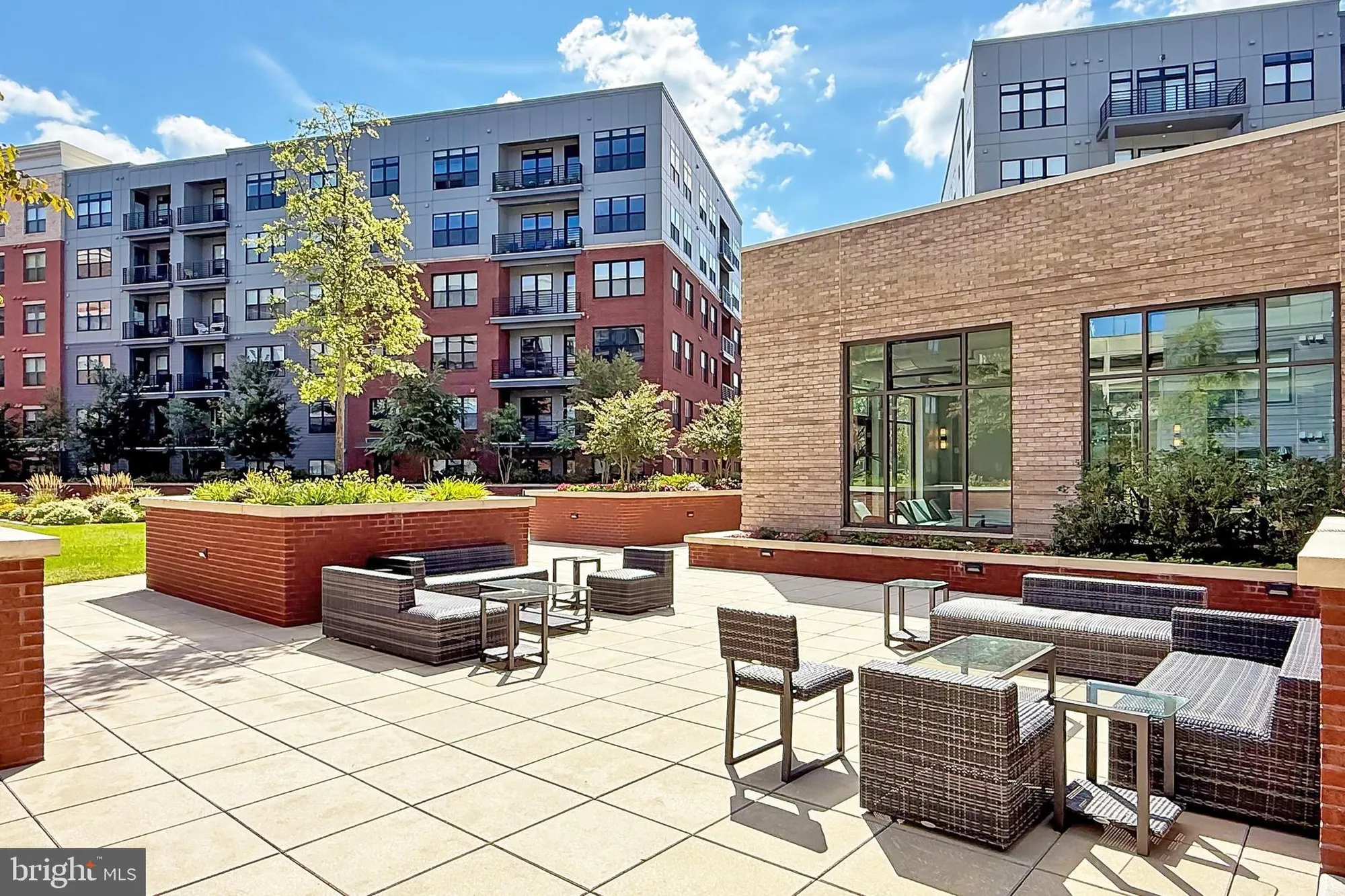 Property Slideshow image 59 of 66 | 2960 vaden dr # 2-103, Fairfax, VA, 22031