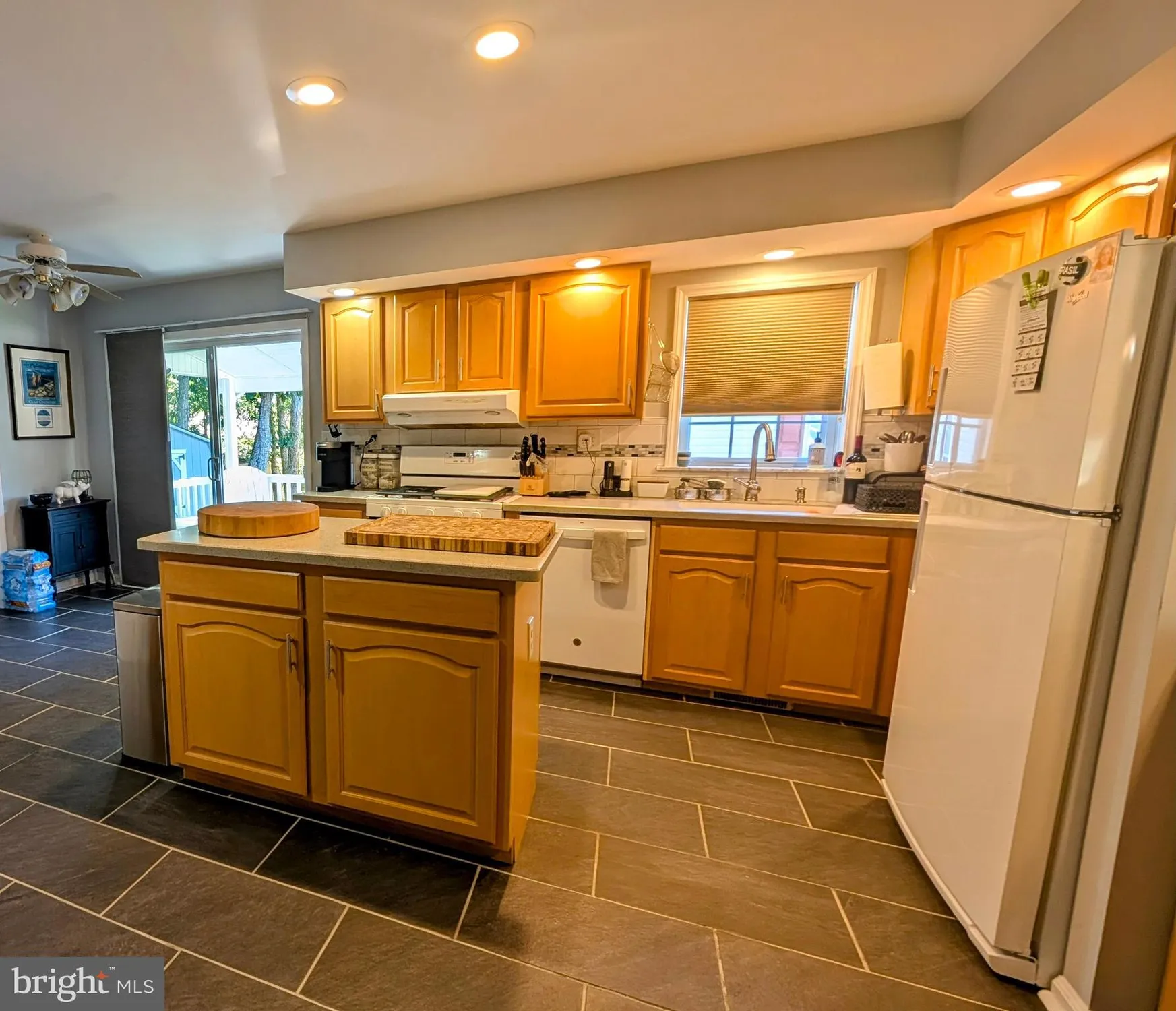 Property Slideshow image 18 of 31 | 39 dogwood ln oaks of weymouth, Mays Landing, NJ, 08330