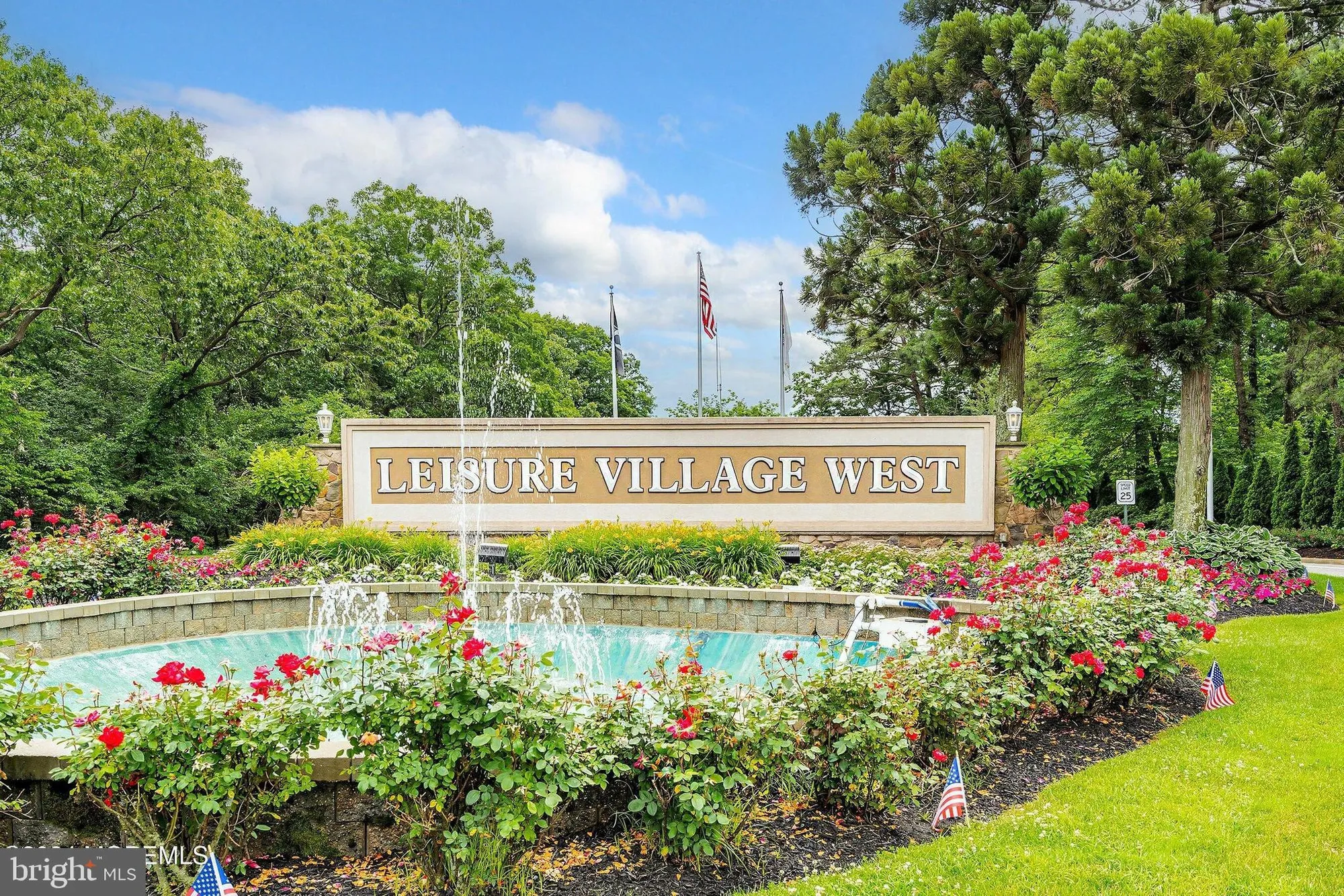 Property Slideshow image 2 of 37 | 439 chesterfield ct h, Manchester Township, NJ, 08759