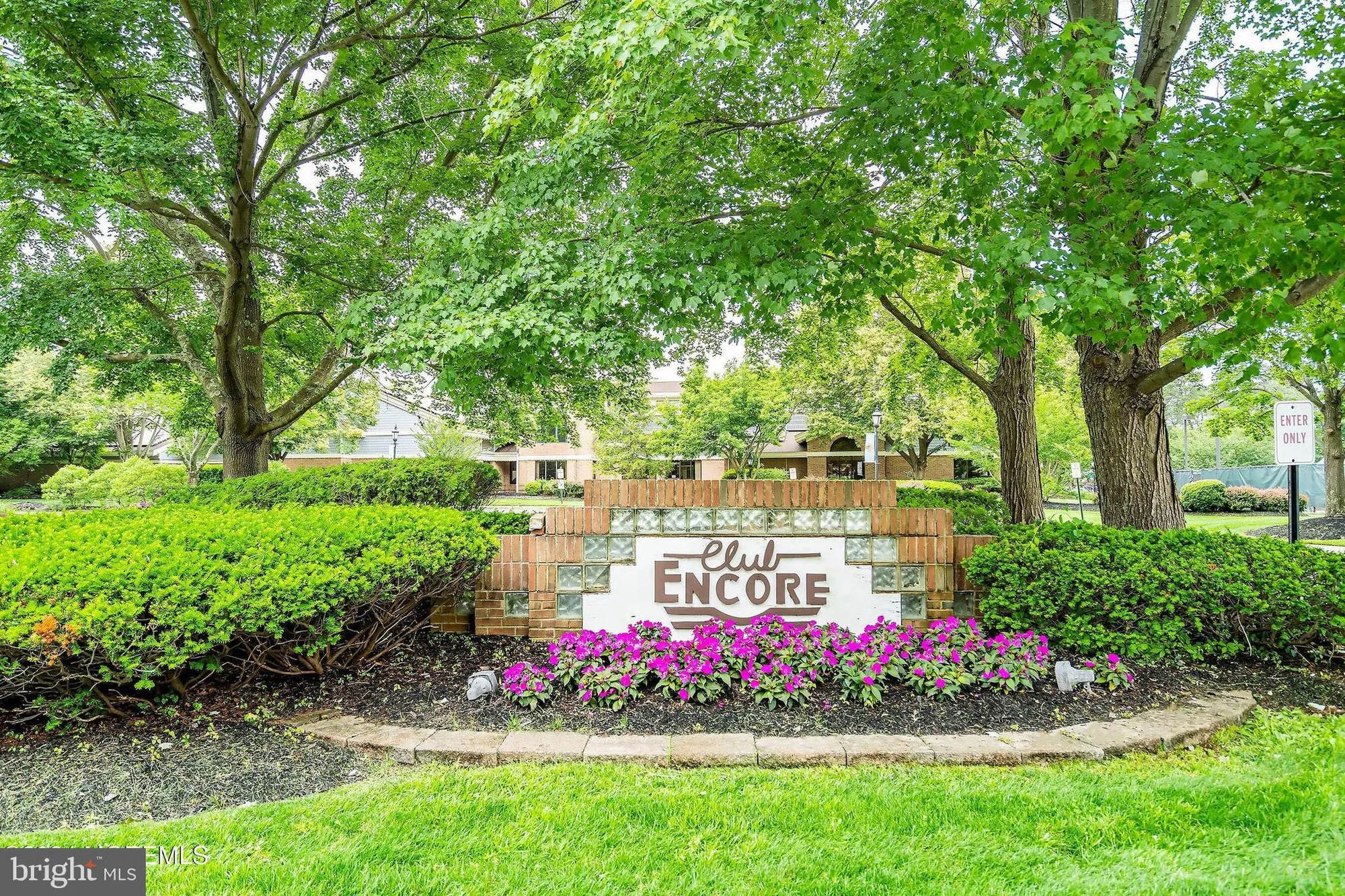 Property Slideshow image 30 of 37 | 439 chesterfield ct h, Manchester Township, NJ, 08759