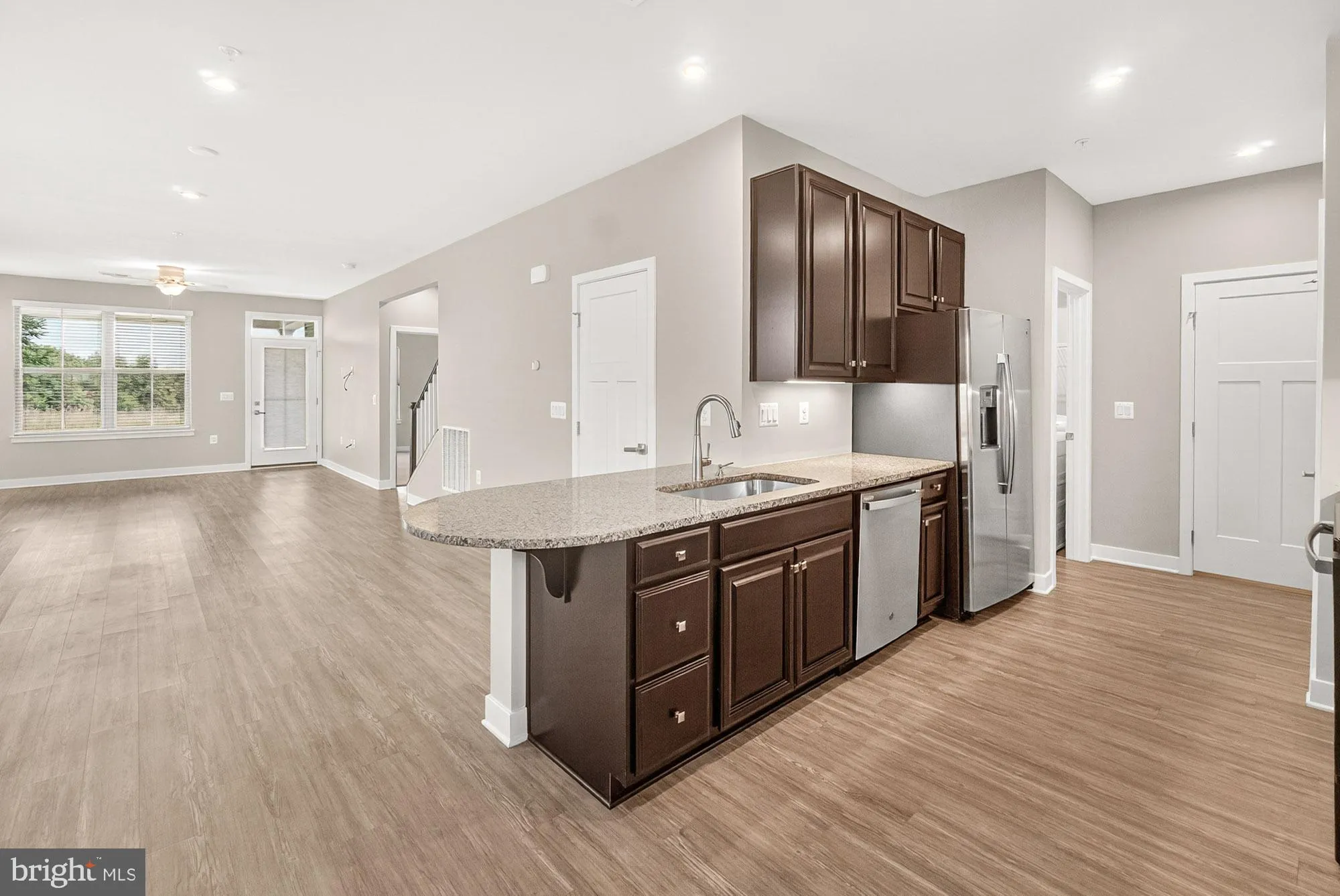 Property Slideshow image 8 of 42 | 3207 thornapple dr, Frederick, MD, 21704