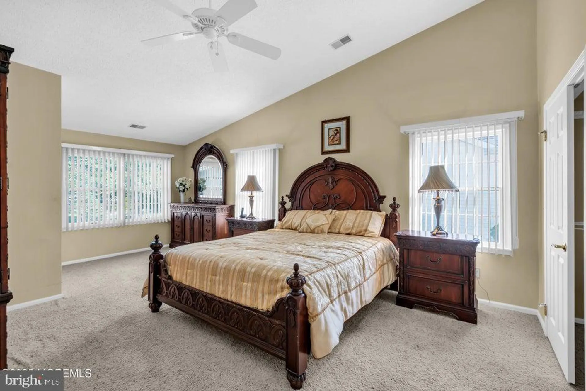 Property Slideshow image 12 of 19 | 1895 crimson ct, Toms River, NJ, 08755