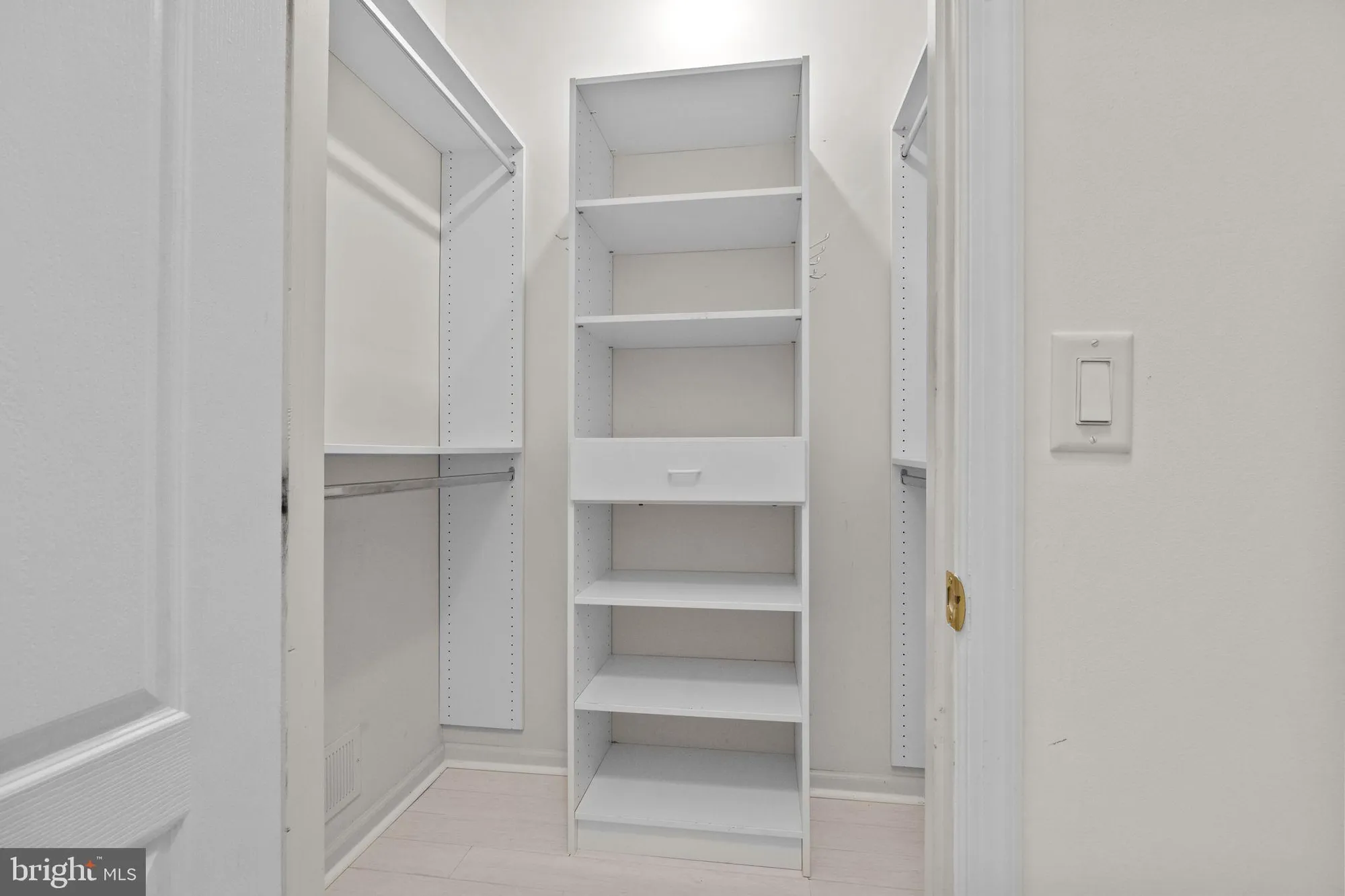 Property Slideshow image 22 of 33 | 61 legacy oaks dr, Richboro, PA, 18954