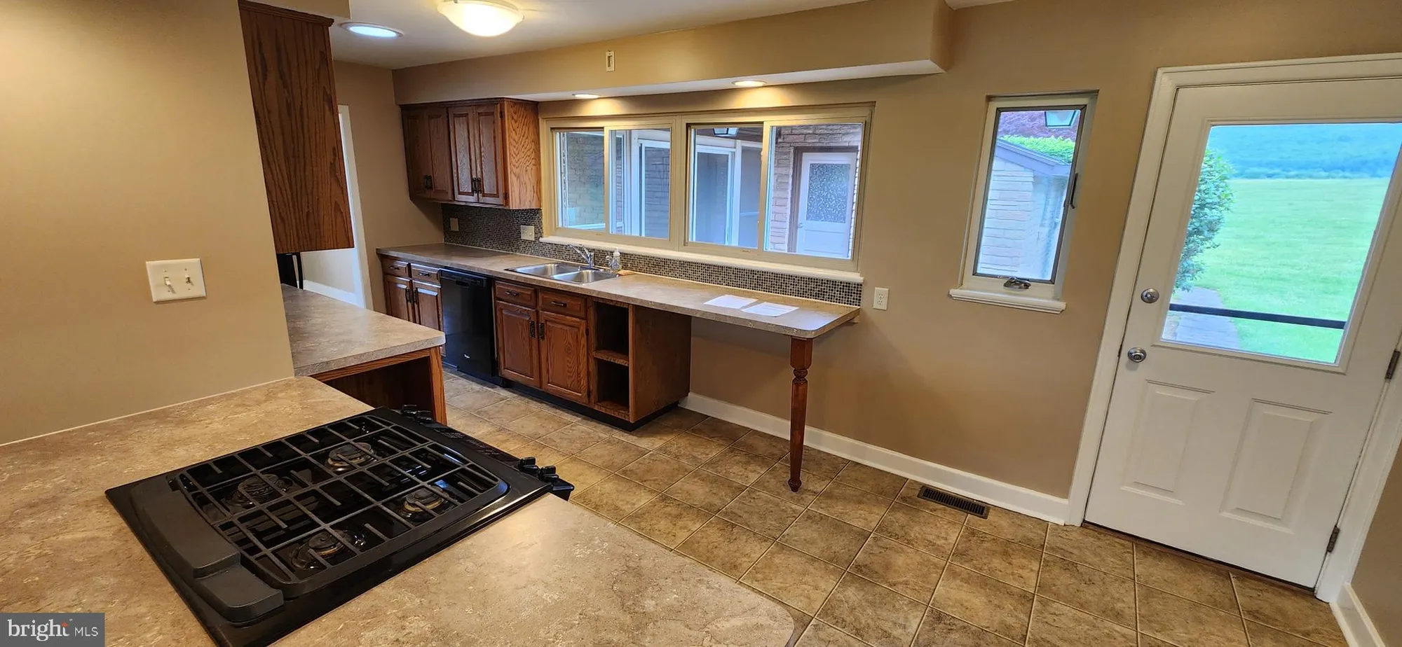 Property Slideshow image 4 of 38 | 6352 penn national dr, Chambersburg, PA, 17201