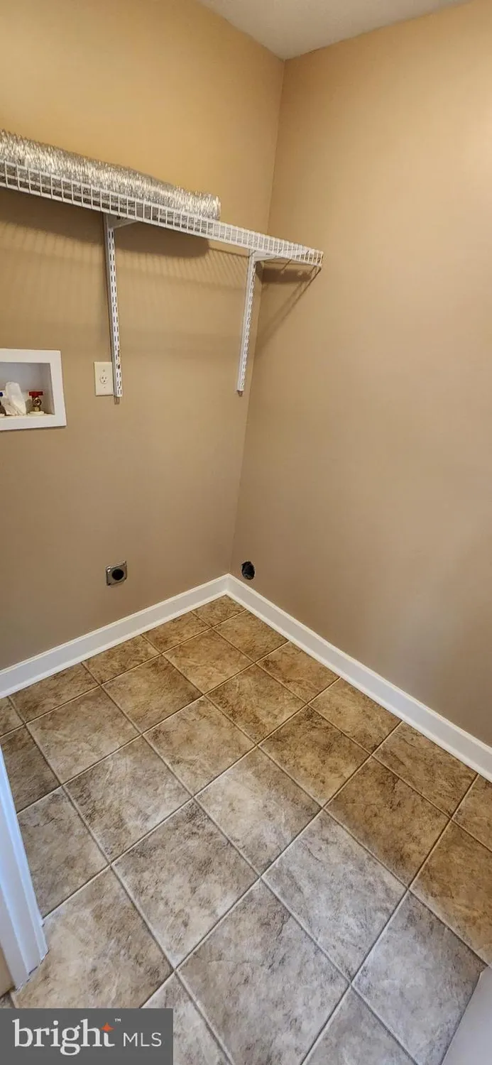 Property Slideshow image 25 of 38 | 6352 penn national dr, Chambersburg, PA, 17201