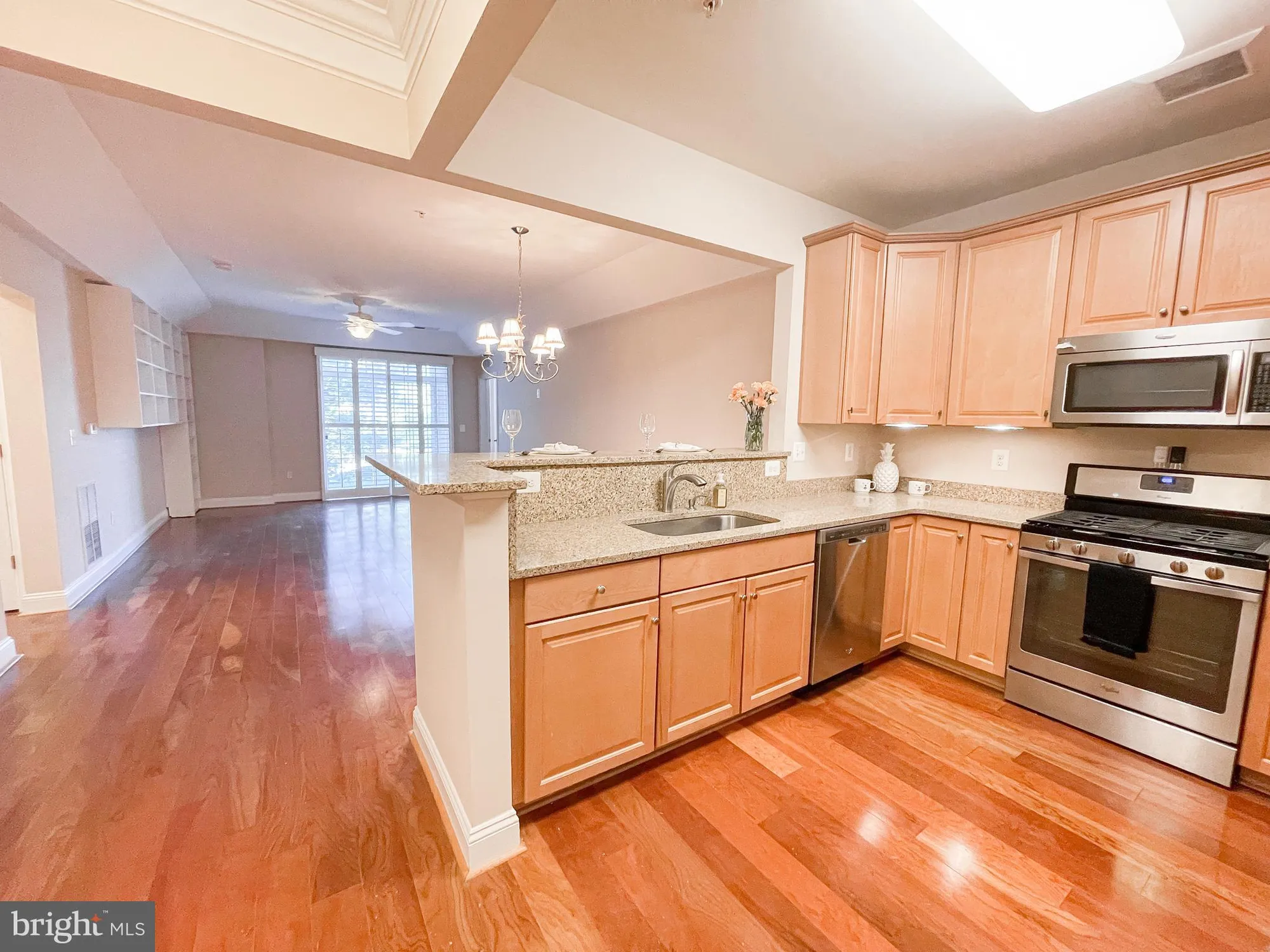 Property Slideshow image 6 of 54 | 8612 wintergreen ct 105, Odenton, MD, 21113