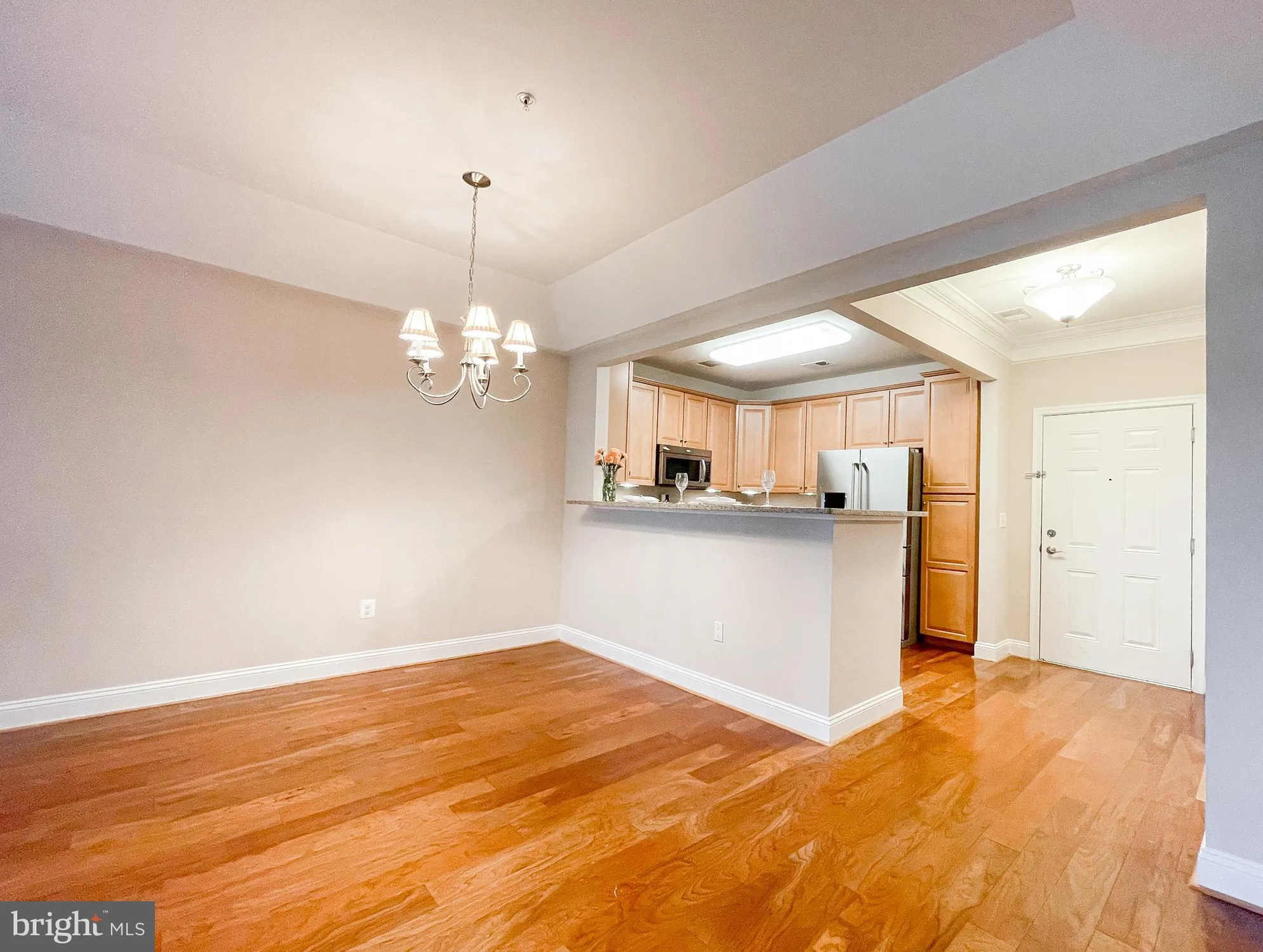 Property Slideshow image 11 of 54 | 8612 wintergreen ct 105, Odenton, MD, 21113