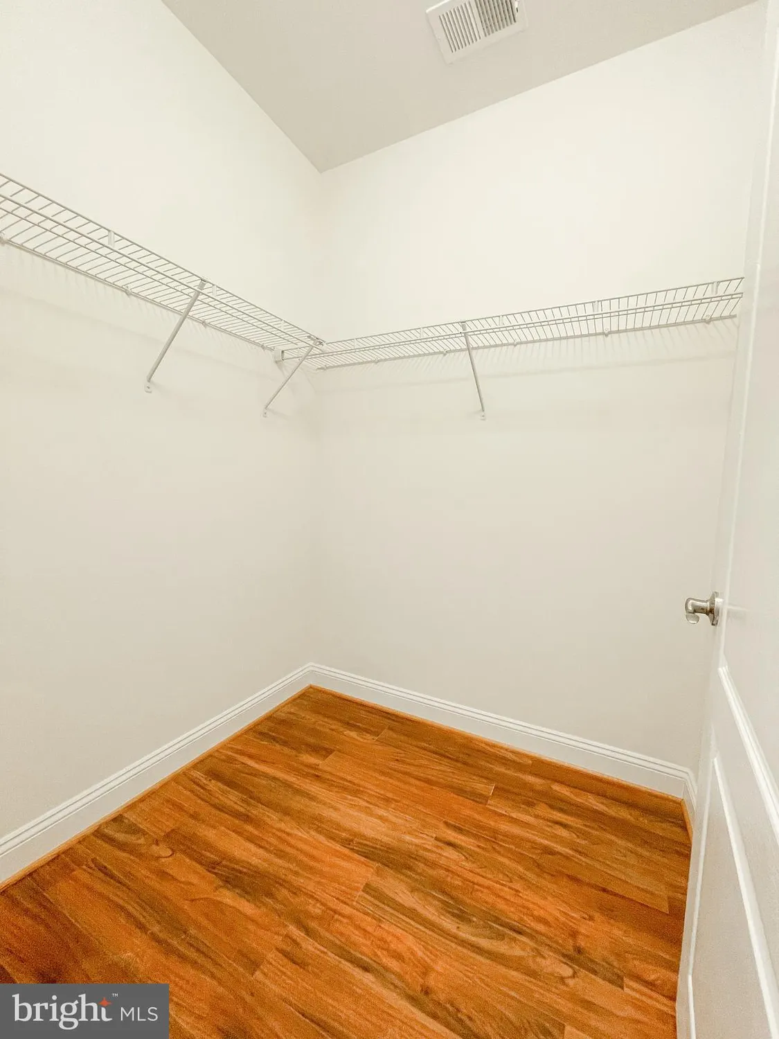 Property Slideshow image 30 of 54 | 8612 wintergreen ct 105, Odenton, MD, 21113