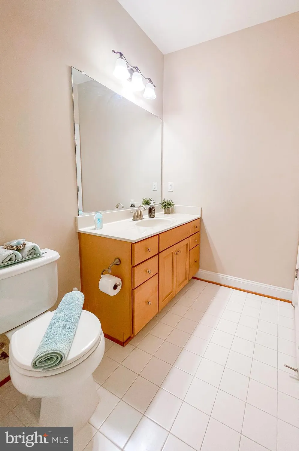 Property Slideshow image 28 of 54 | 8612 wintergreen ct 105, Odenton, MD, 21113