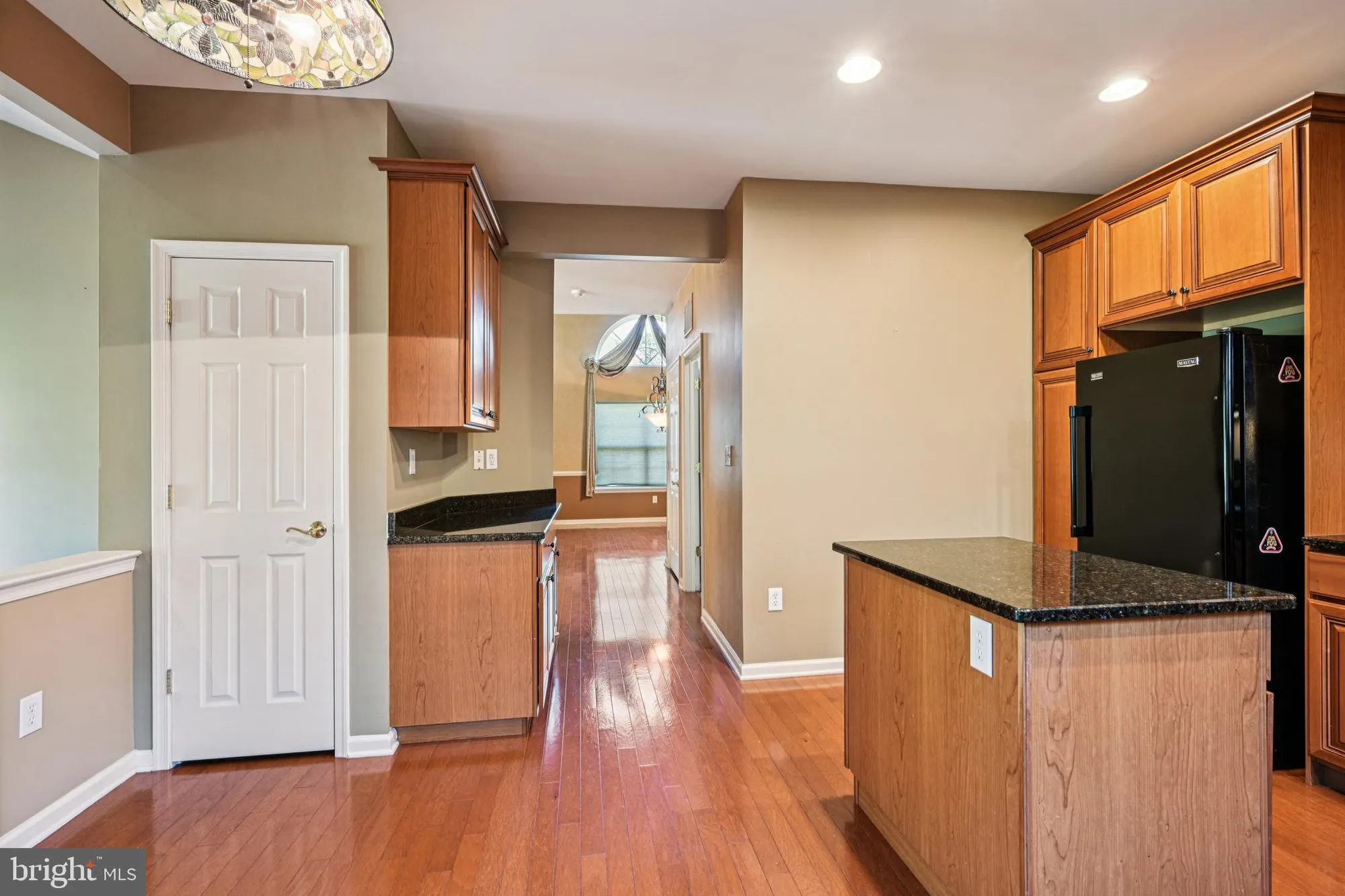 Property Slideshow image 19 of 57 | 4 woodcrest ct, Berlin, NJ, 08009