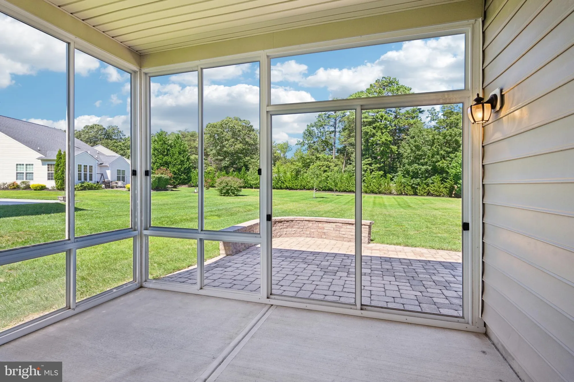 Property Slideshow image 39 of 57 | 4 woodcrest ct, Berlin, NJ, 08009