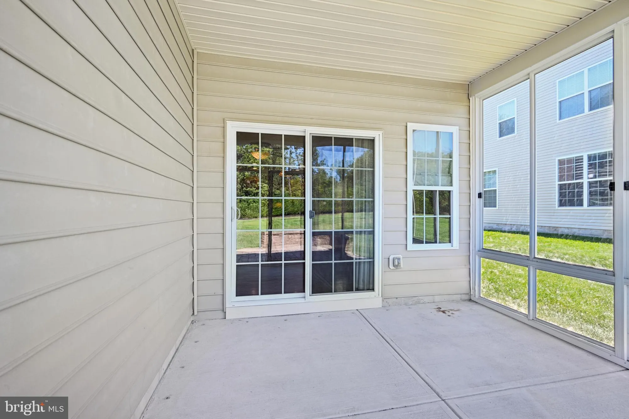 Property Slideshow image 40 of 57 | 4 woodcrest ct, Berlin, NJ, 08009