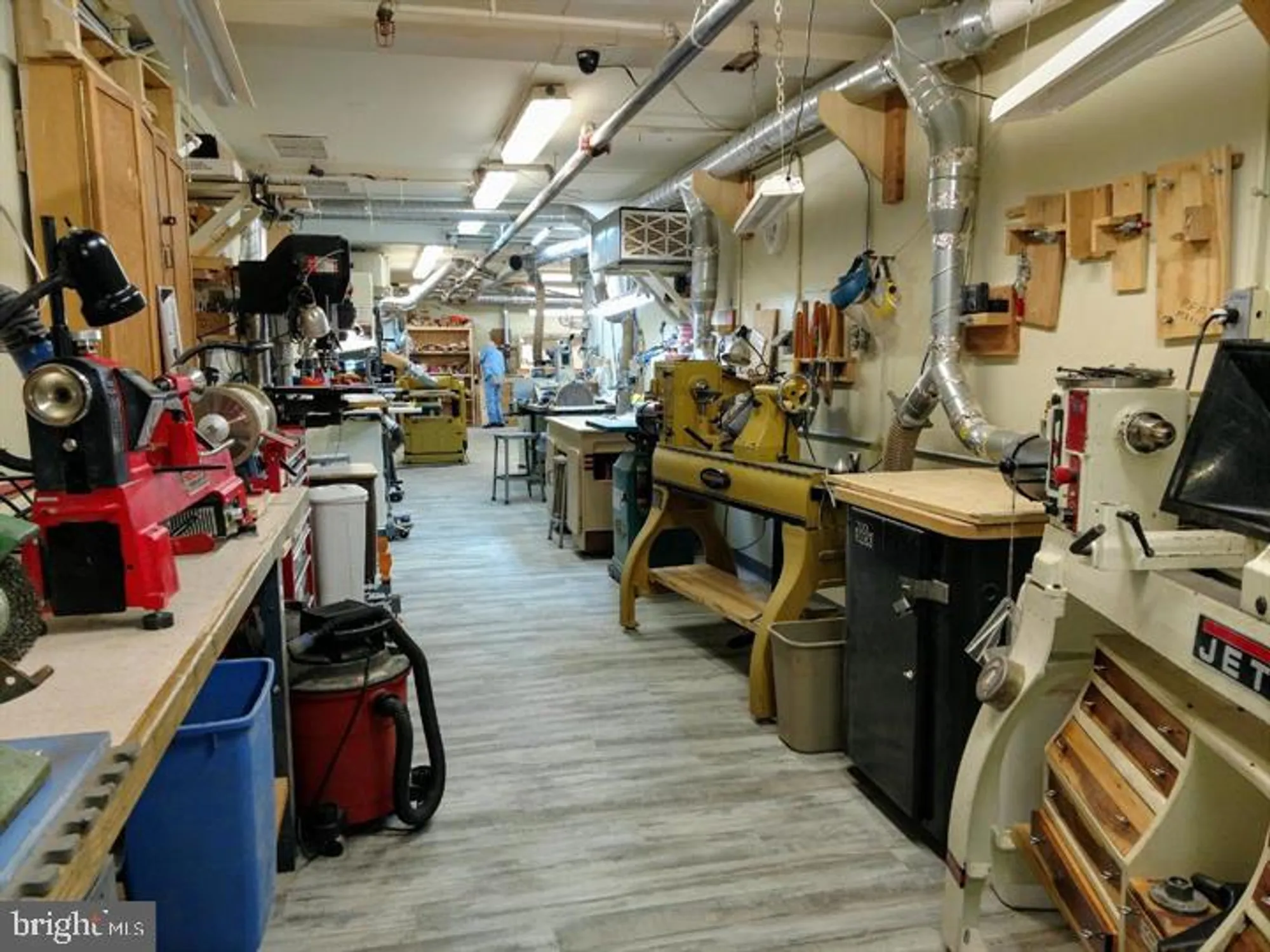 Property Slideshow image 41 of 44 | 15301 pine orchard dr 86-3e, Silver Spring, MD, 20906