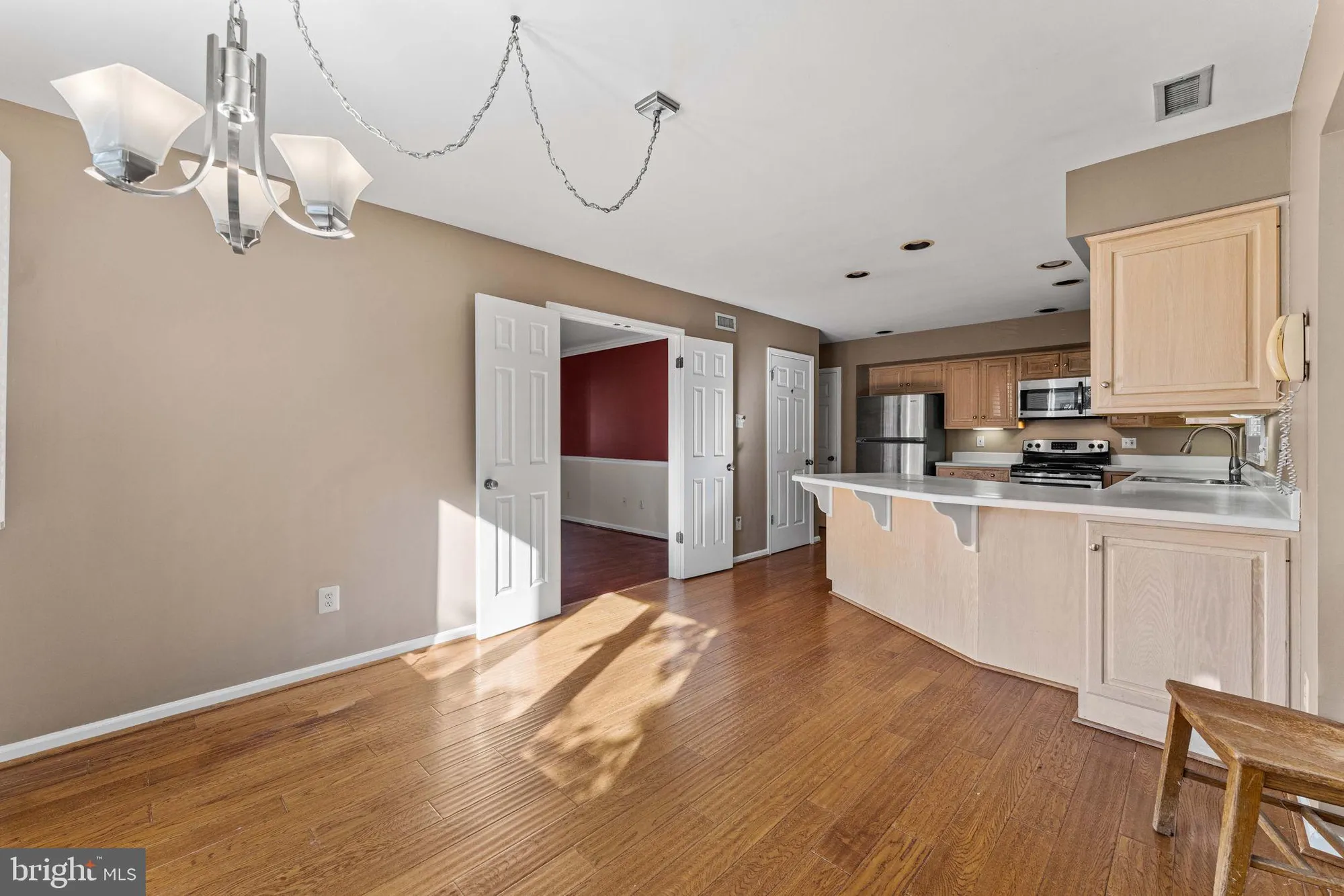 Property Slideshow image 14 of 42 | 975 kennett way, West Chester, PA, 19380