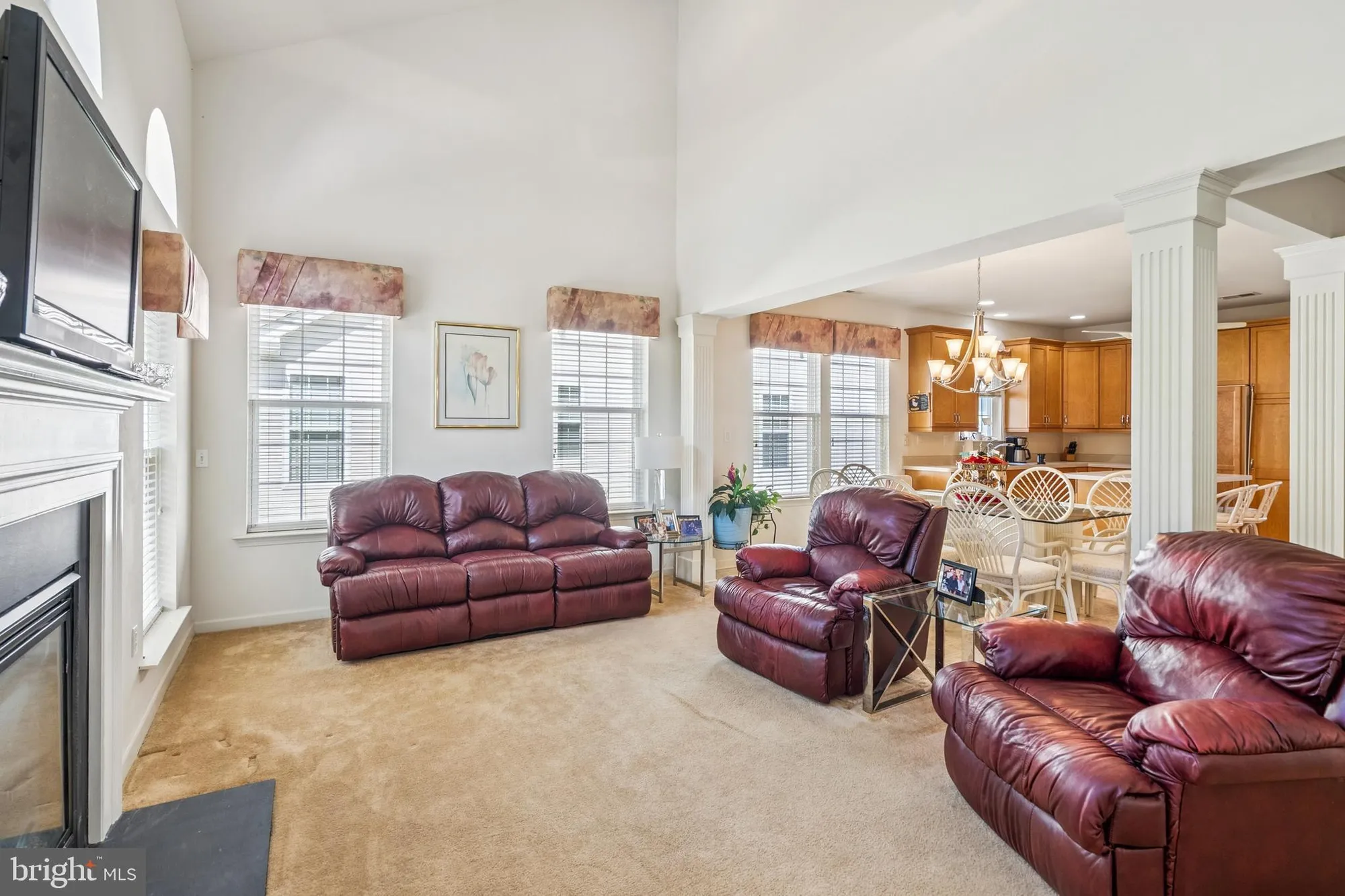 Property Slideshow image 18 of 33 | 7 honeysuckle dr, Manahawkin, NJ, 08050