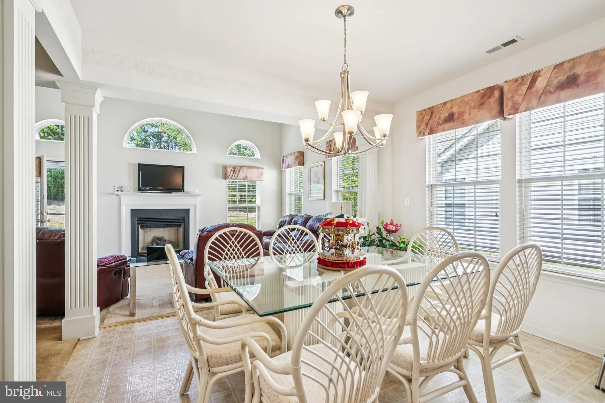 Property Slideshow image 16 of 33 | 7 honeysuckle dr, Manahawkin, NJ, 08050