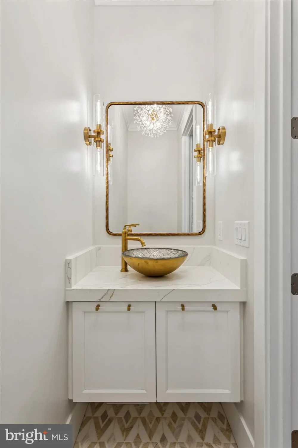 Property Slideshow image 16 of 40 | 424 rivers edge, Williamsburg, VA, 23185