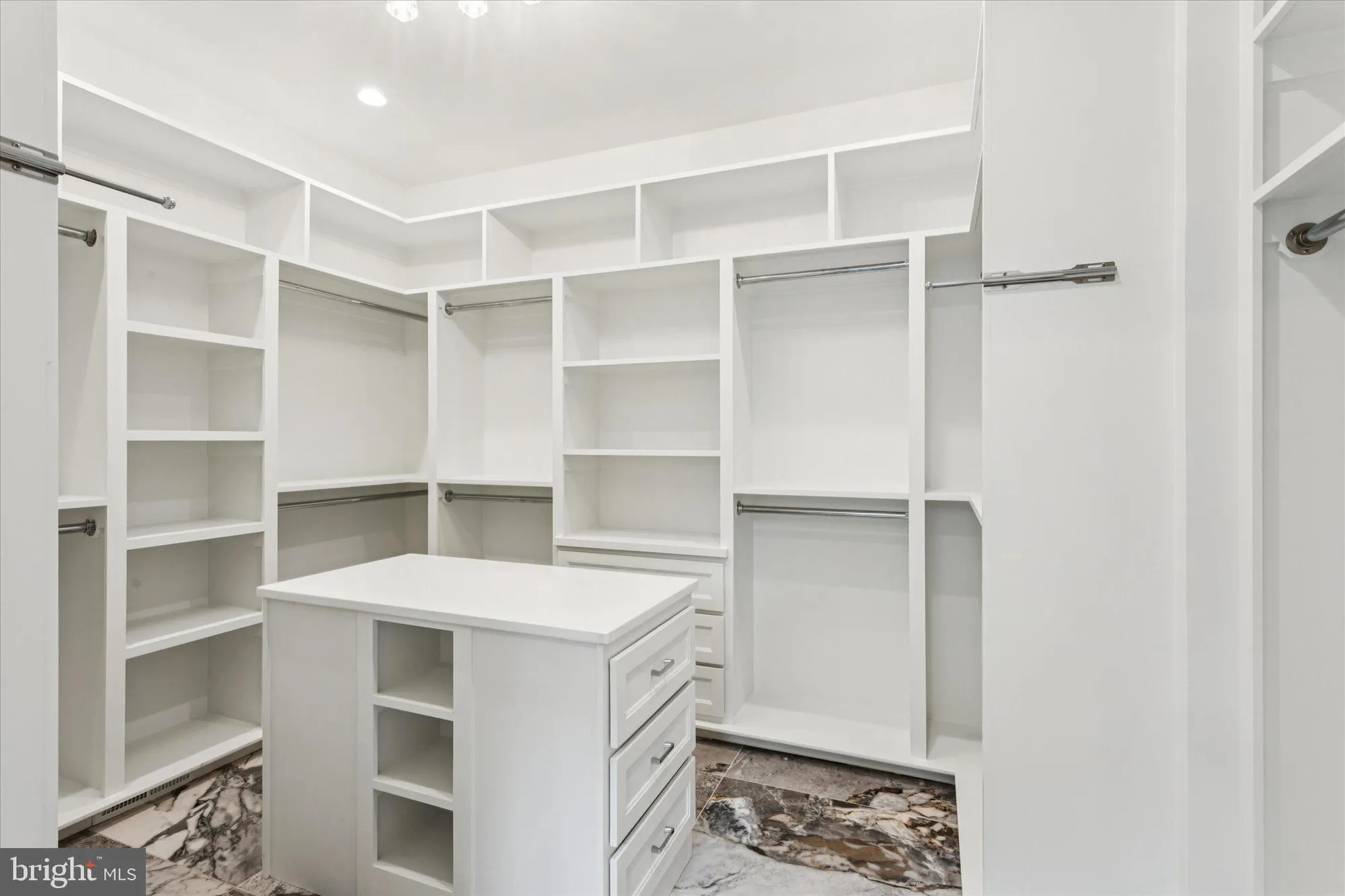 Property Slideshow image 23 of 40 | 424 rivers edge, Williamsburg, VA, 23185