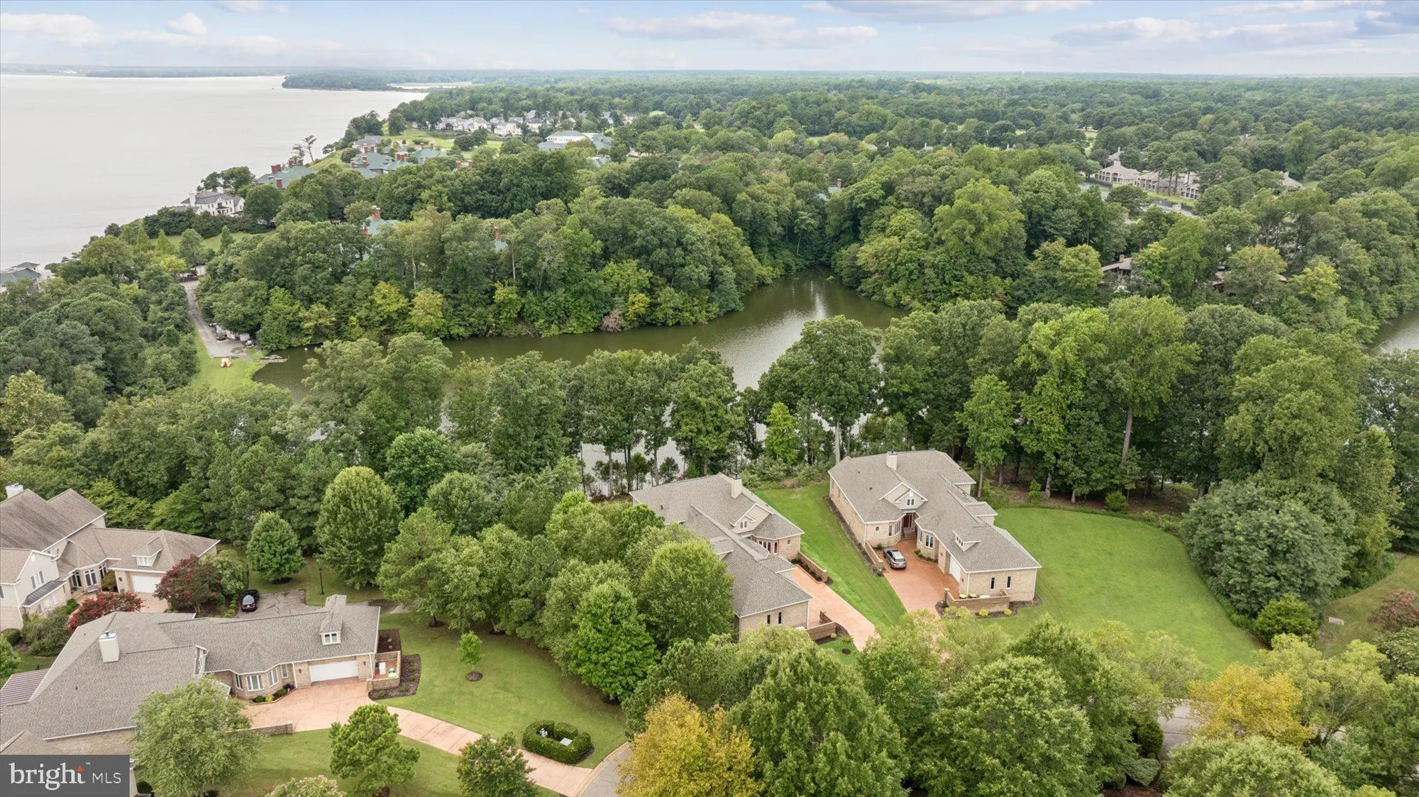 Property Slideshow image 30 of 40 | 424 rivers edge, Williamsburg, VA, 23185