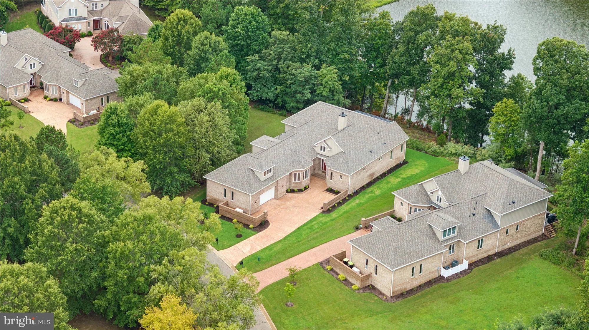 Property Slideshow image 31 of 40 | 424 rivers edge, Williamsburg, VA, 23185