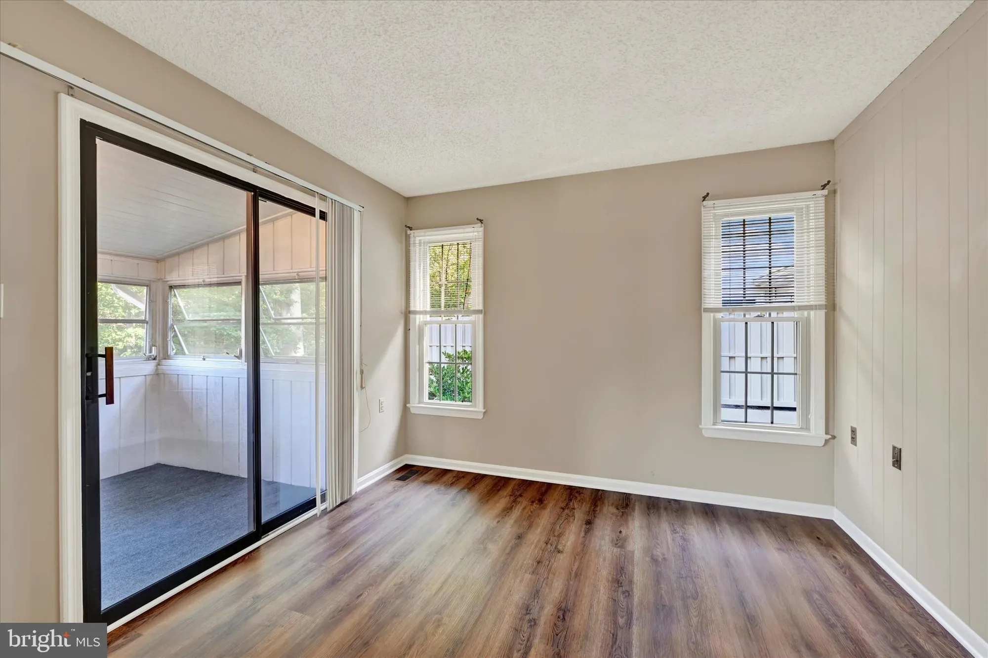 Property Slideshow image 20 of 85 | 1012 mastline dr, Annapolis, MD, 21401