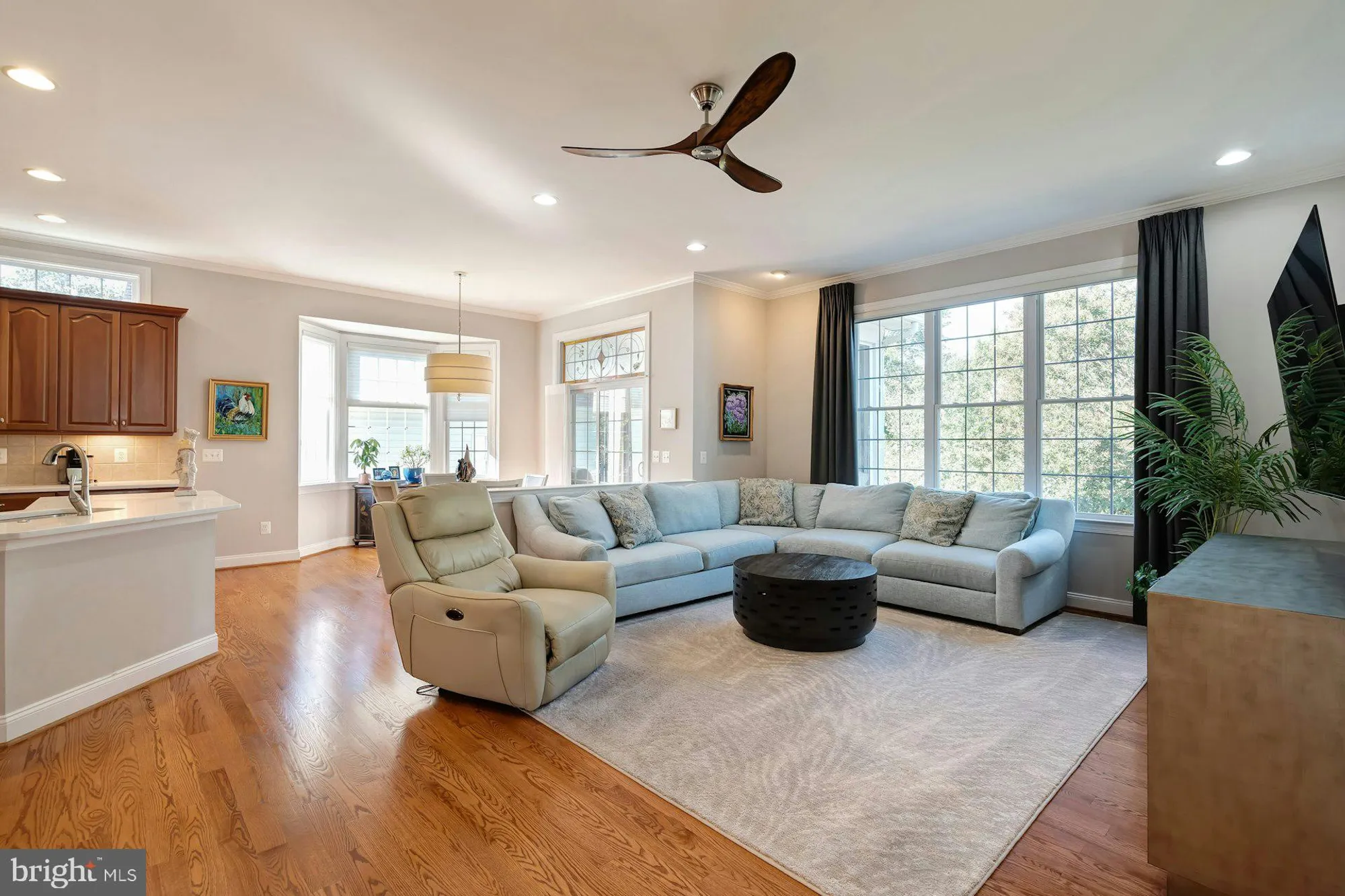 Property Slideshow image 9 of 66 | 15236 weiskopf ct, Haymarket, VA, 20169