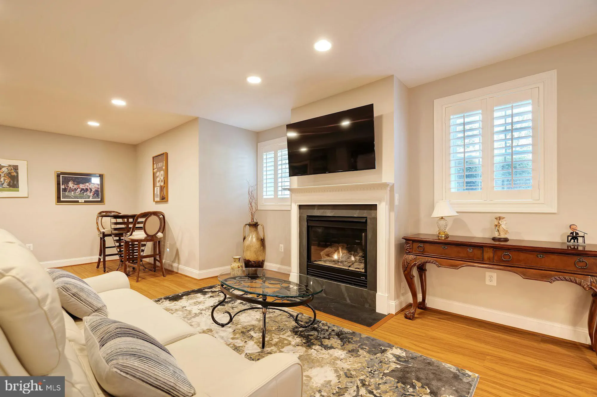 Property Slideshow image 32 of 66 | 15236 weiskopf ct, Haymarket, VA, 20169
