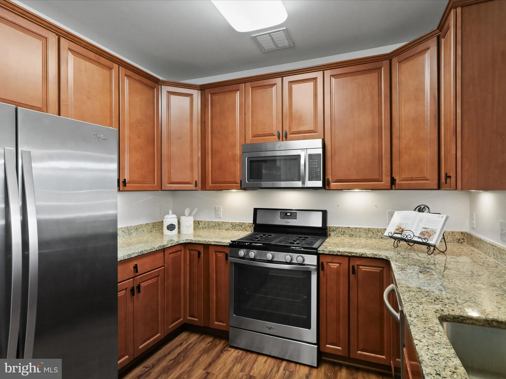 Property Slideshow image 6 of 55 | 9204 charleston dr unit 404, Manassas, VA, 20110