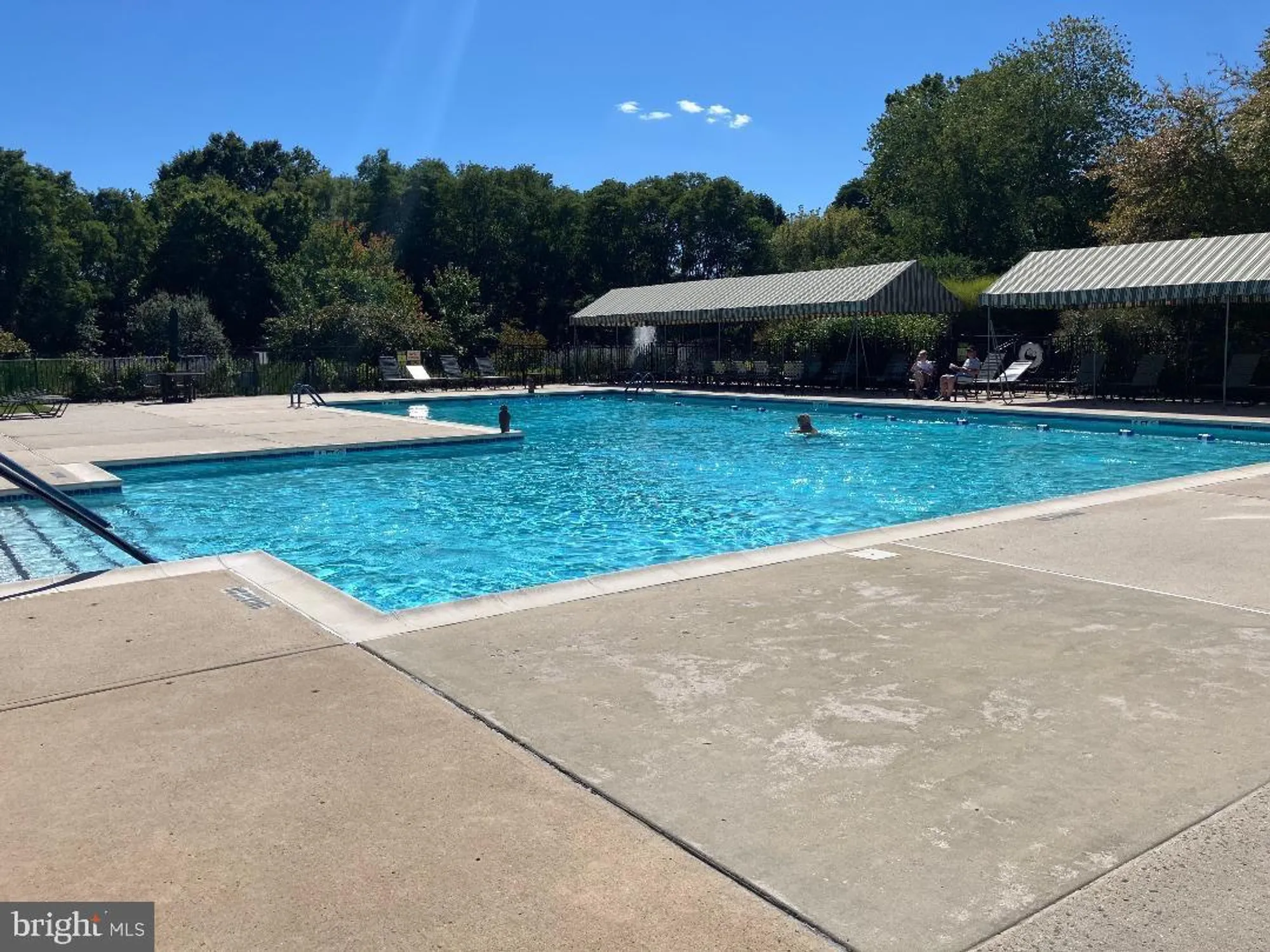 Property Slideshow image 37 of 40 | 213 sugarberry ln, Langhorne, PA, 19047