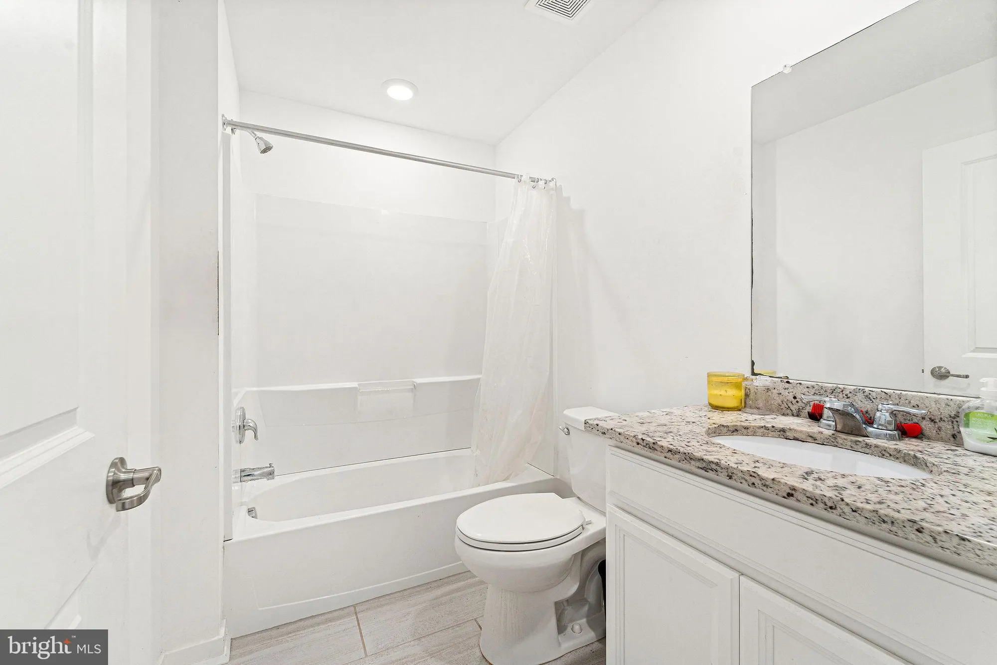 Property Slideshow image 9 of 32 | 23 gulfstream rd, New Egypt, NJ, 08533