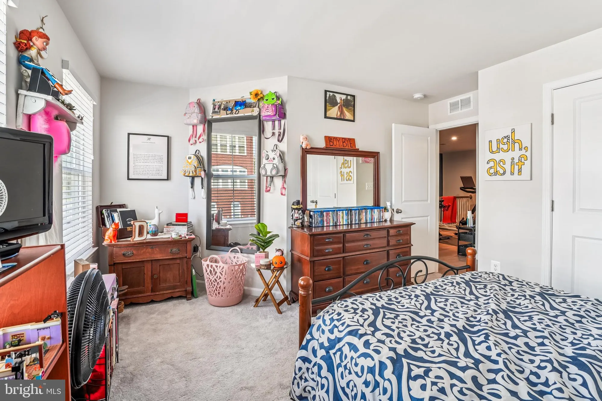 Property Slideshow image 31 of 41 | 3703 havertill ln, Woodbridge, VA, 22193