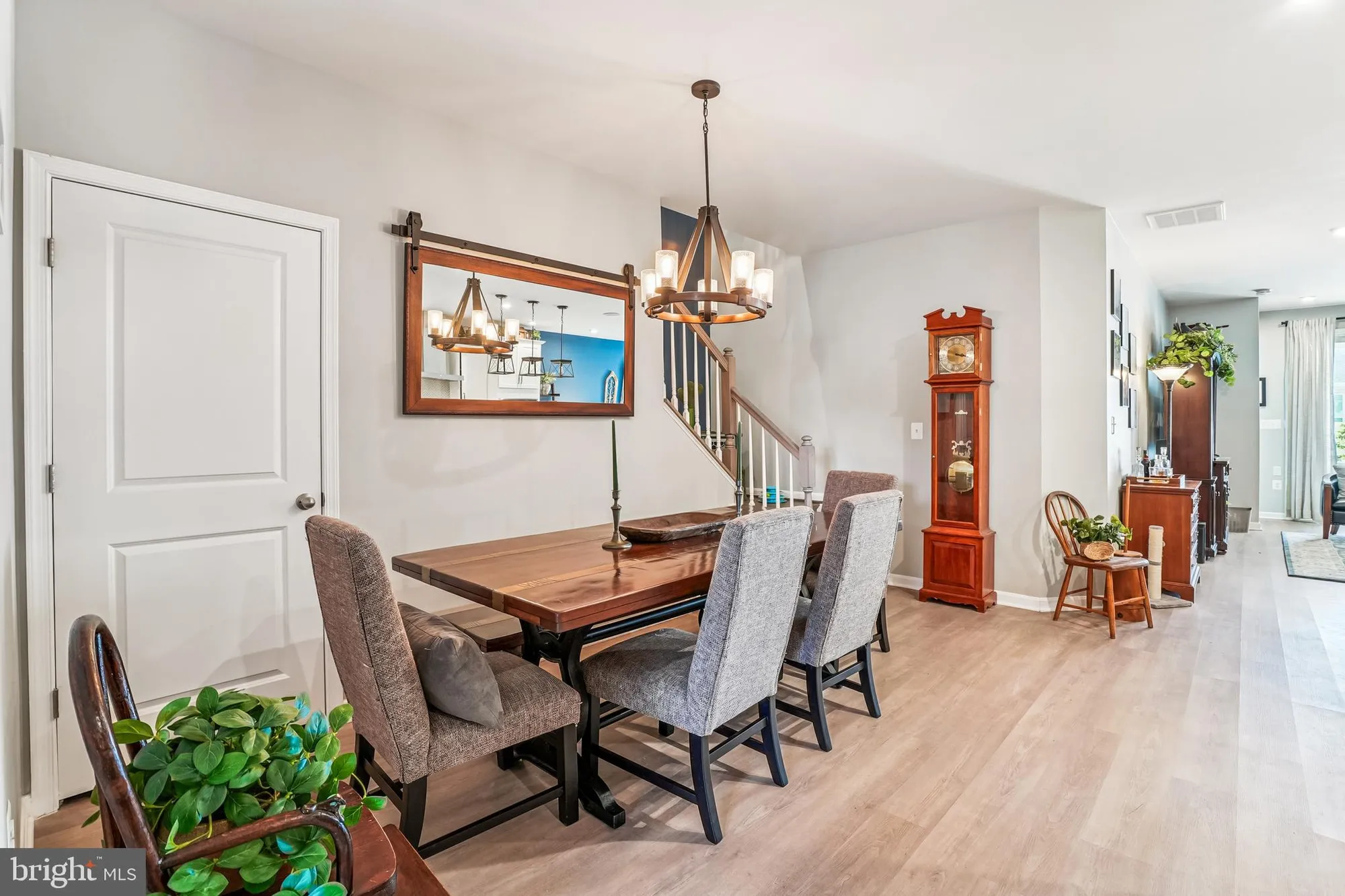 Property Slideshow image 10 of 41 | 3703 havertill ln, Woodbridge, VA, 22193